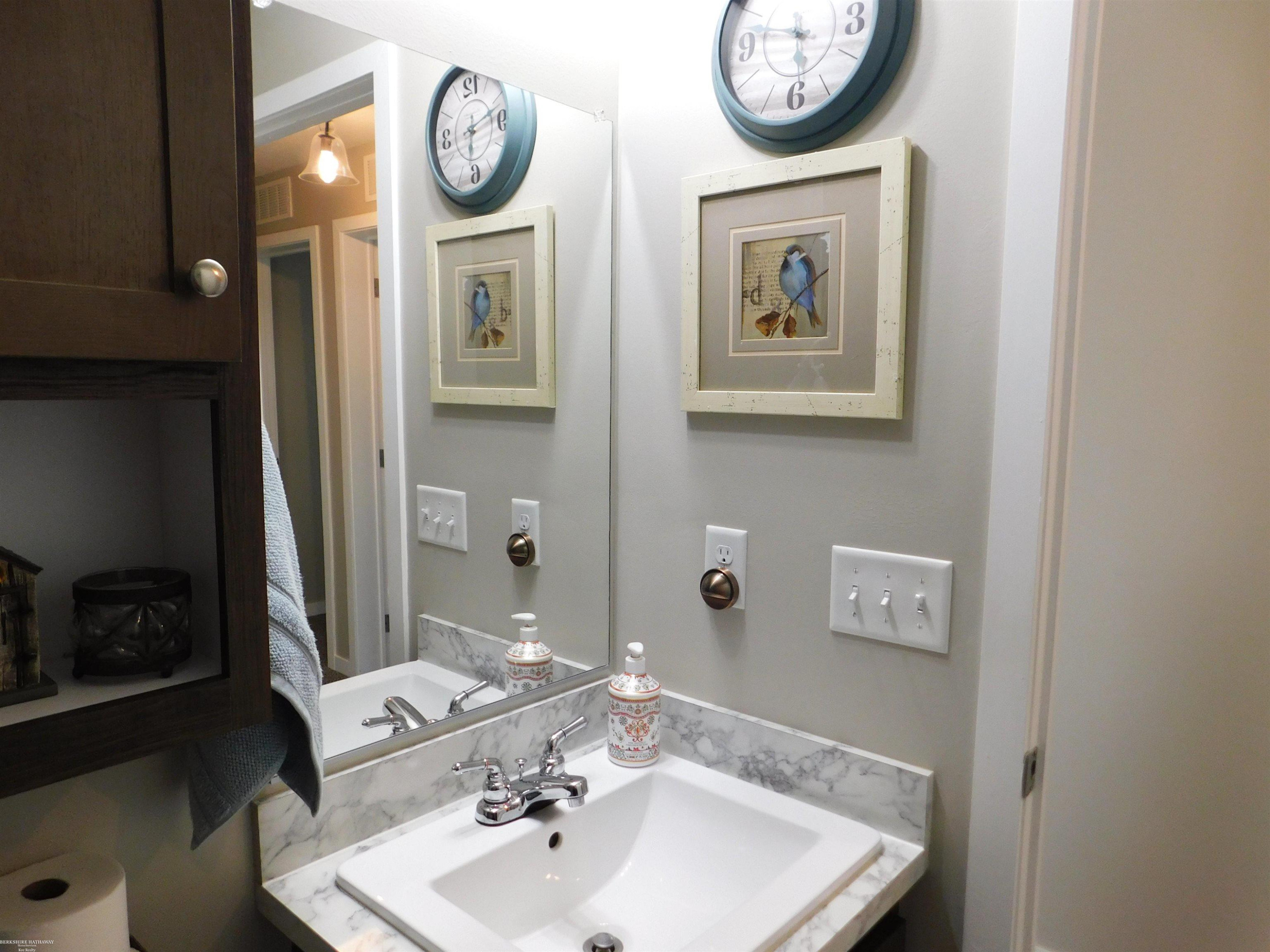 57574 Sawyer Court, MI 48048 — Photo 17