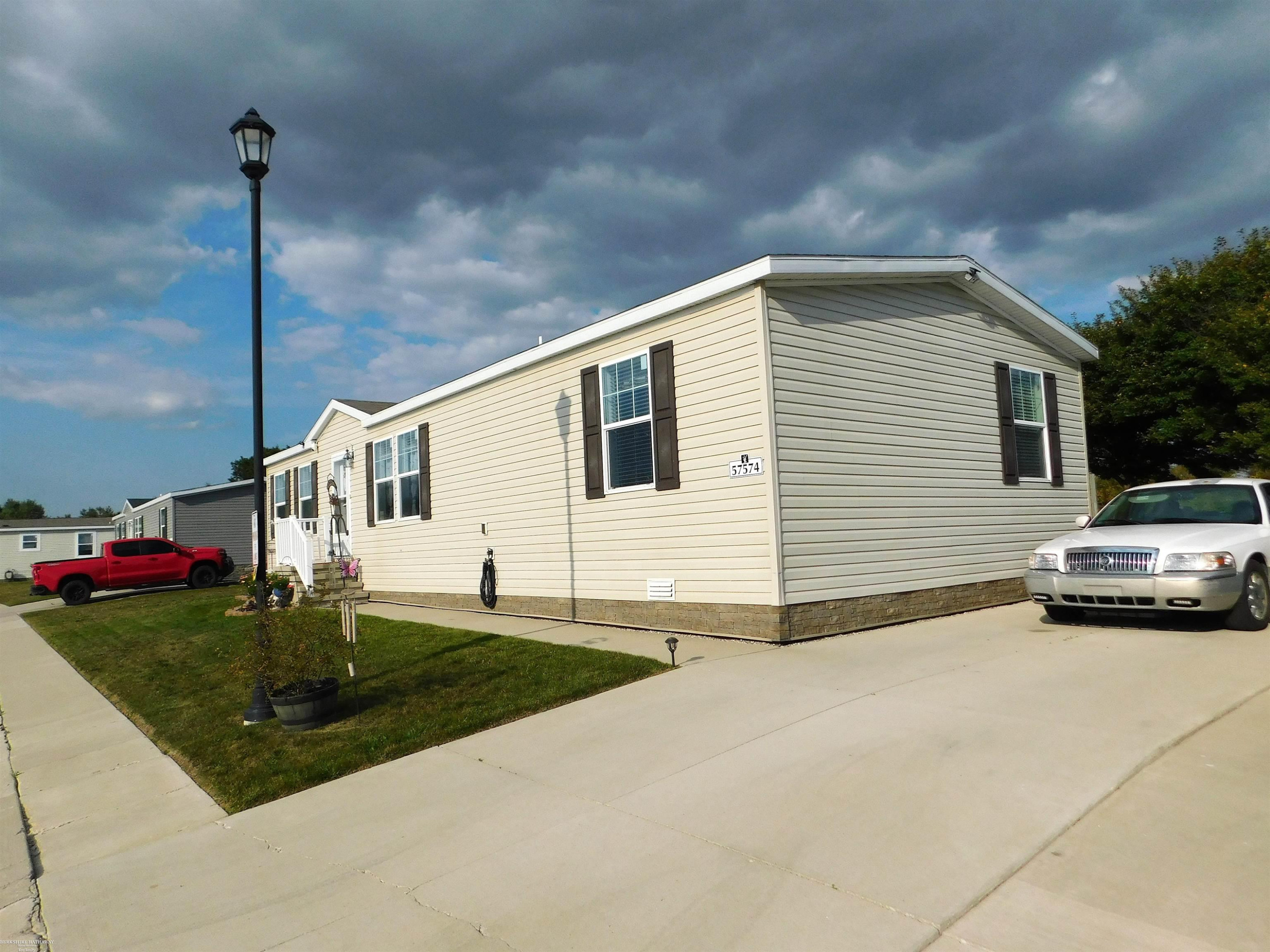 57574 Sawyer Court, MI 48048 — Photo 25