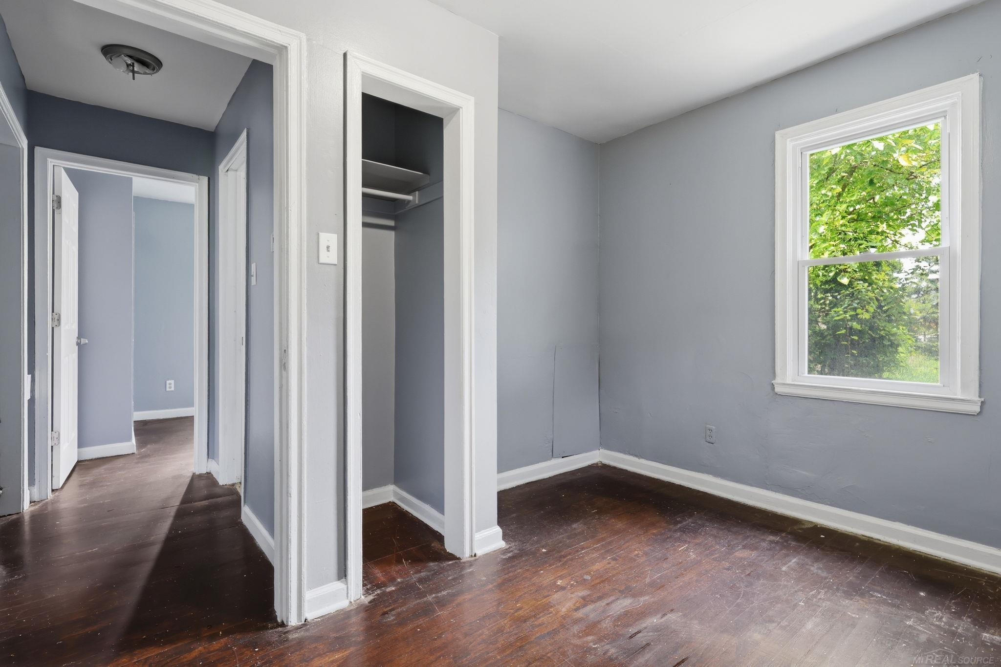 18545 Huntington Avenue, MI 48225 — Photo 9