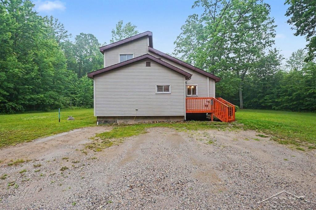 2626 Brady Road, Lupton, MI 48635 — Photo 26