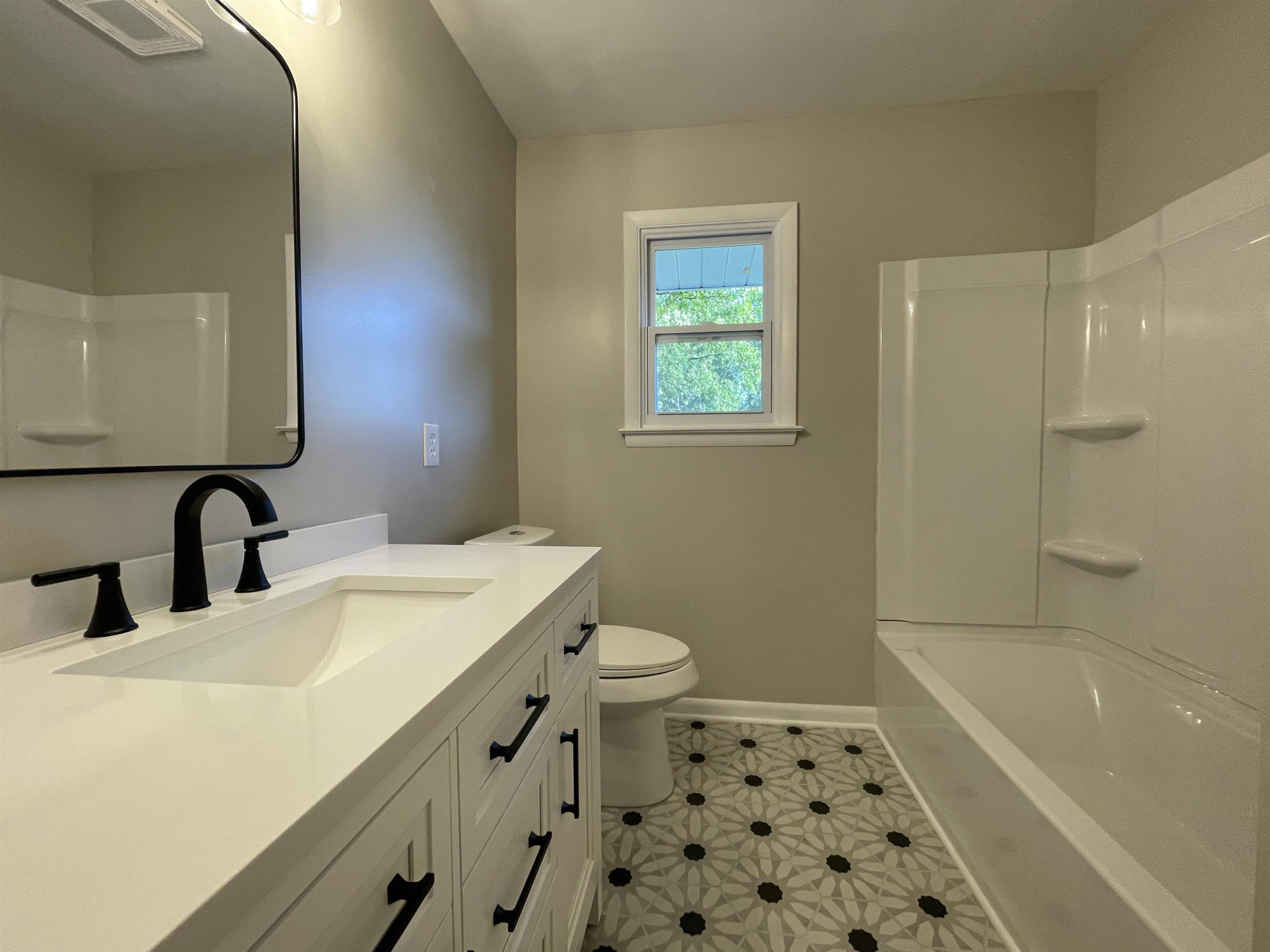 114 E Henry Street, Flushing, MI 48433 — Photo 13