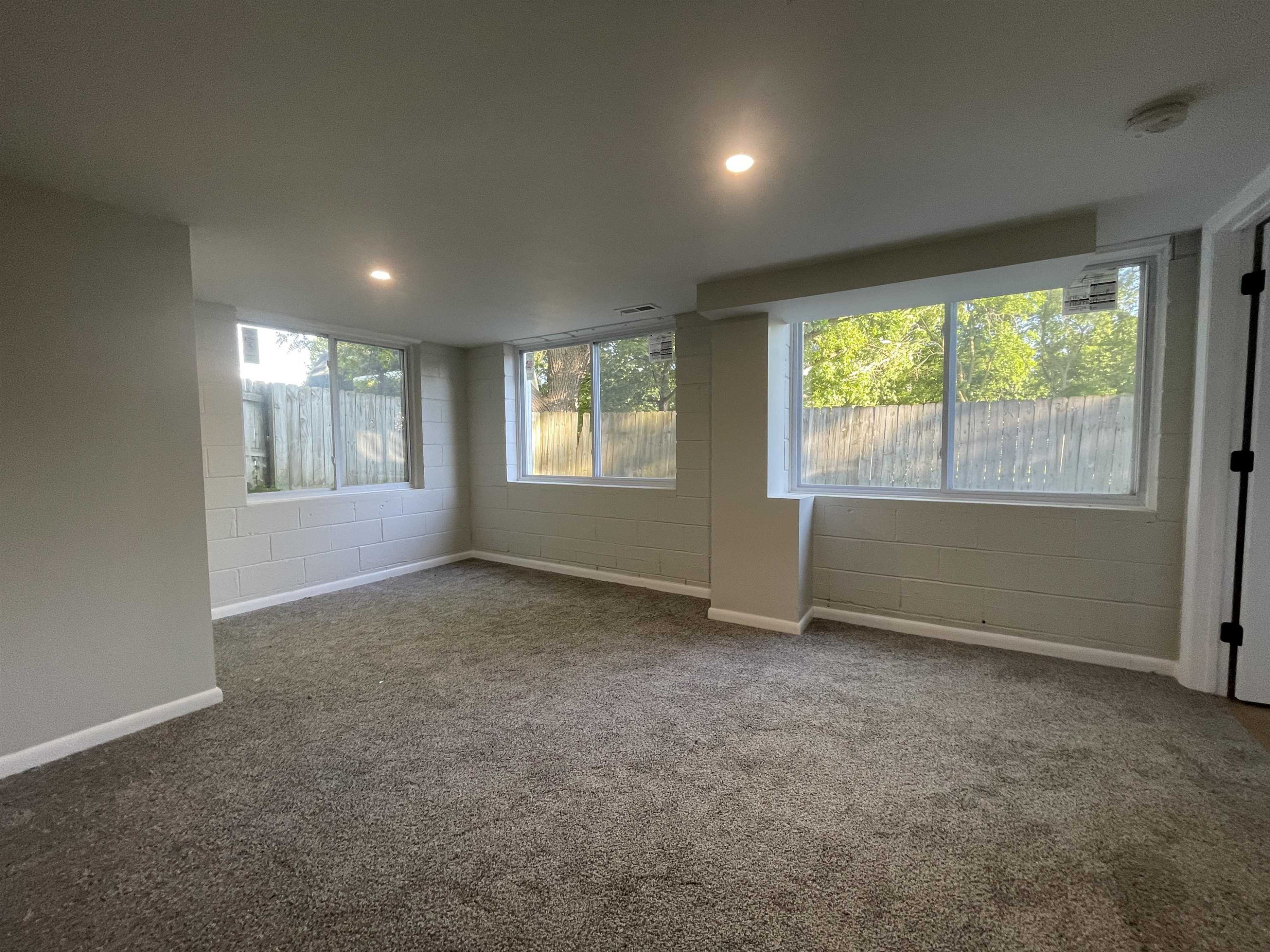 114 E Henry Street, Flushing, MI 48433 — Photo 23