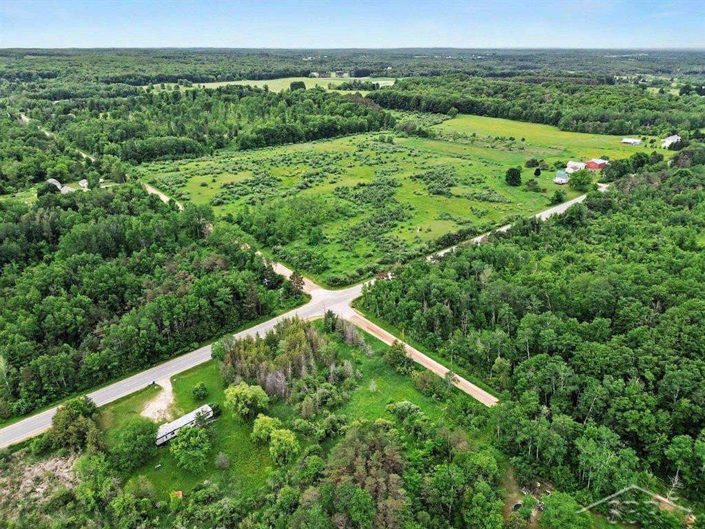75 E Stockwell Road, Harrison, MI 48624 — Photo 16