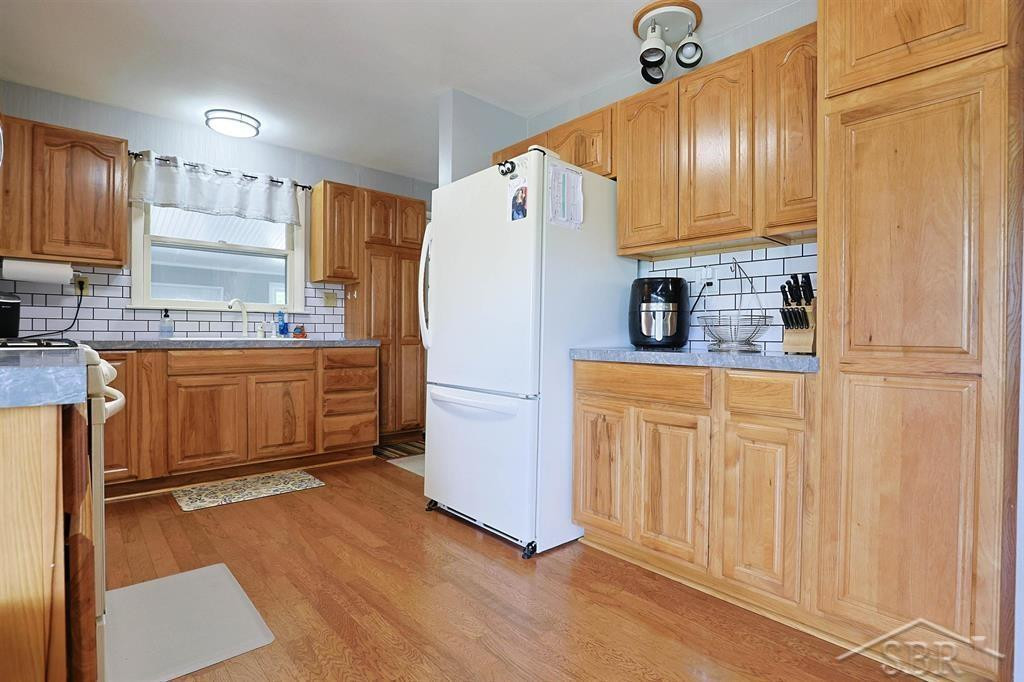 4811 Edgewood Court, Clare, MI 48617 — Photo 10