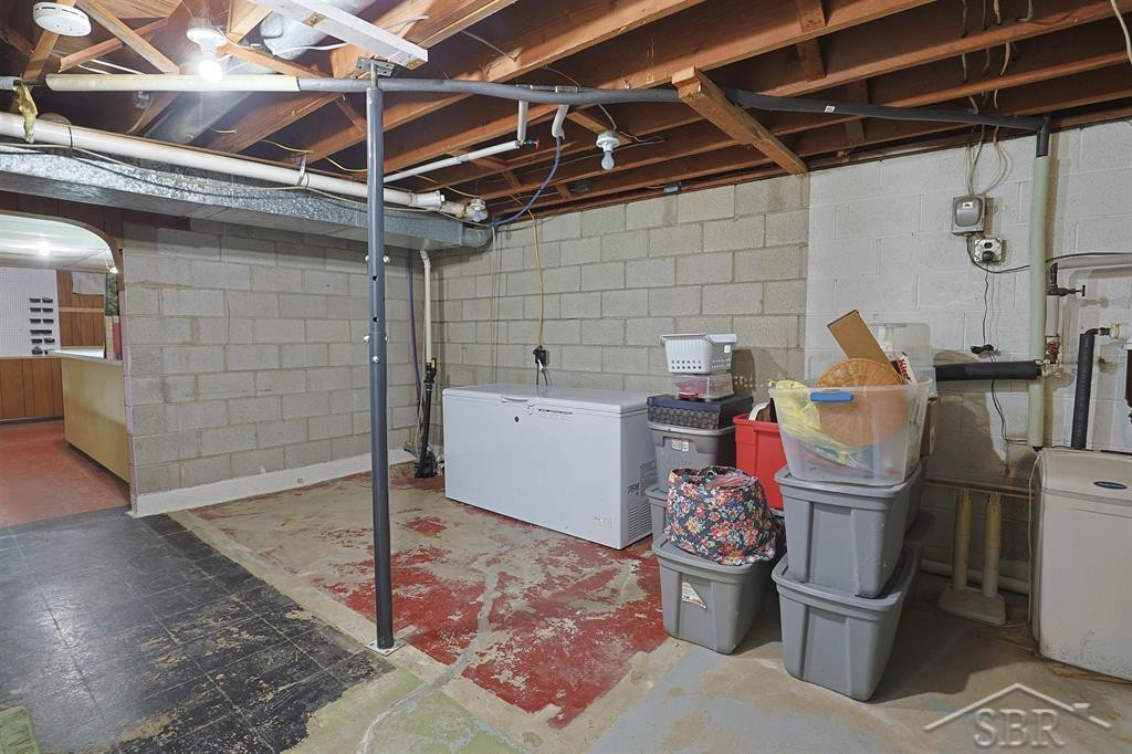 4811 Edgewood Court, Clare, MI 48617 — Photo 32