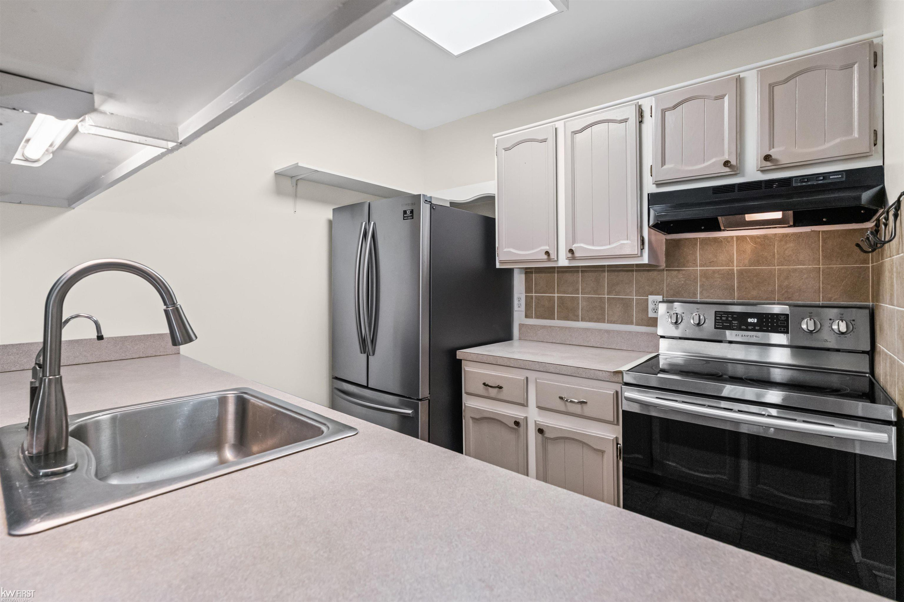 1433 Westbury Drive, Davison, MI 48423 — Photo 10