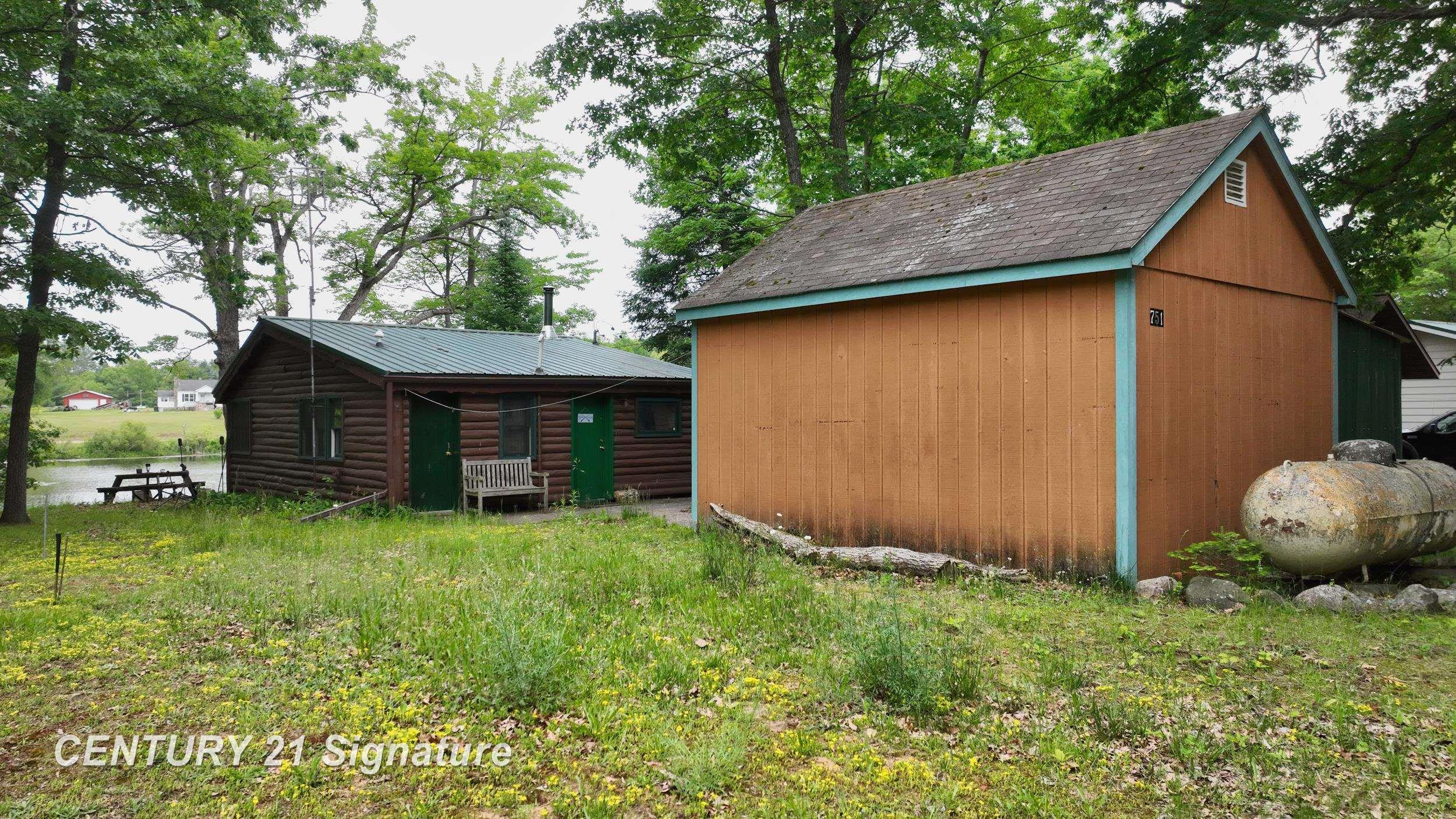 751 E Long Lake Drive, Harrison, MI 48625 — Photo 18