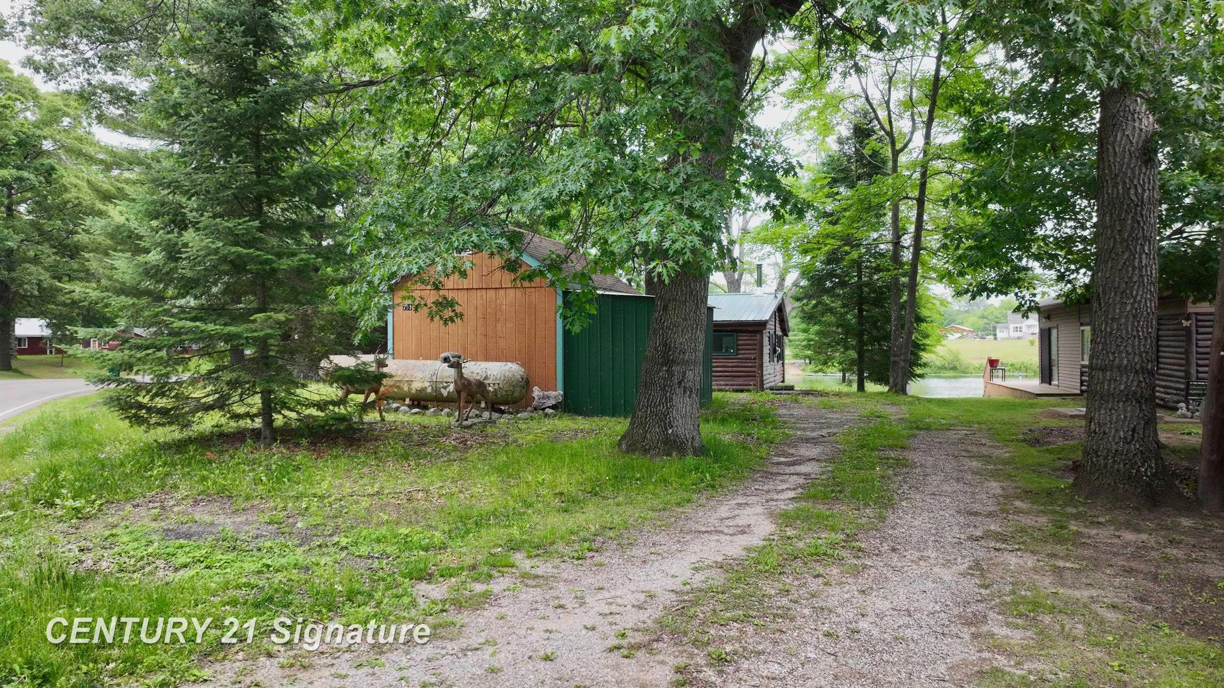 751 E Long Lake Drive, Harrison, MI 48625 — Photo 25