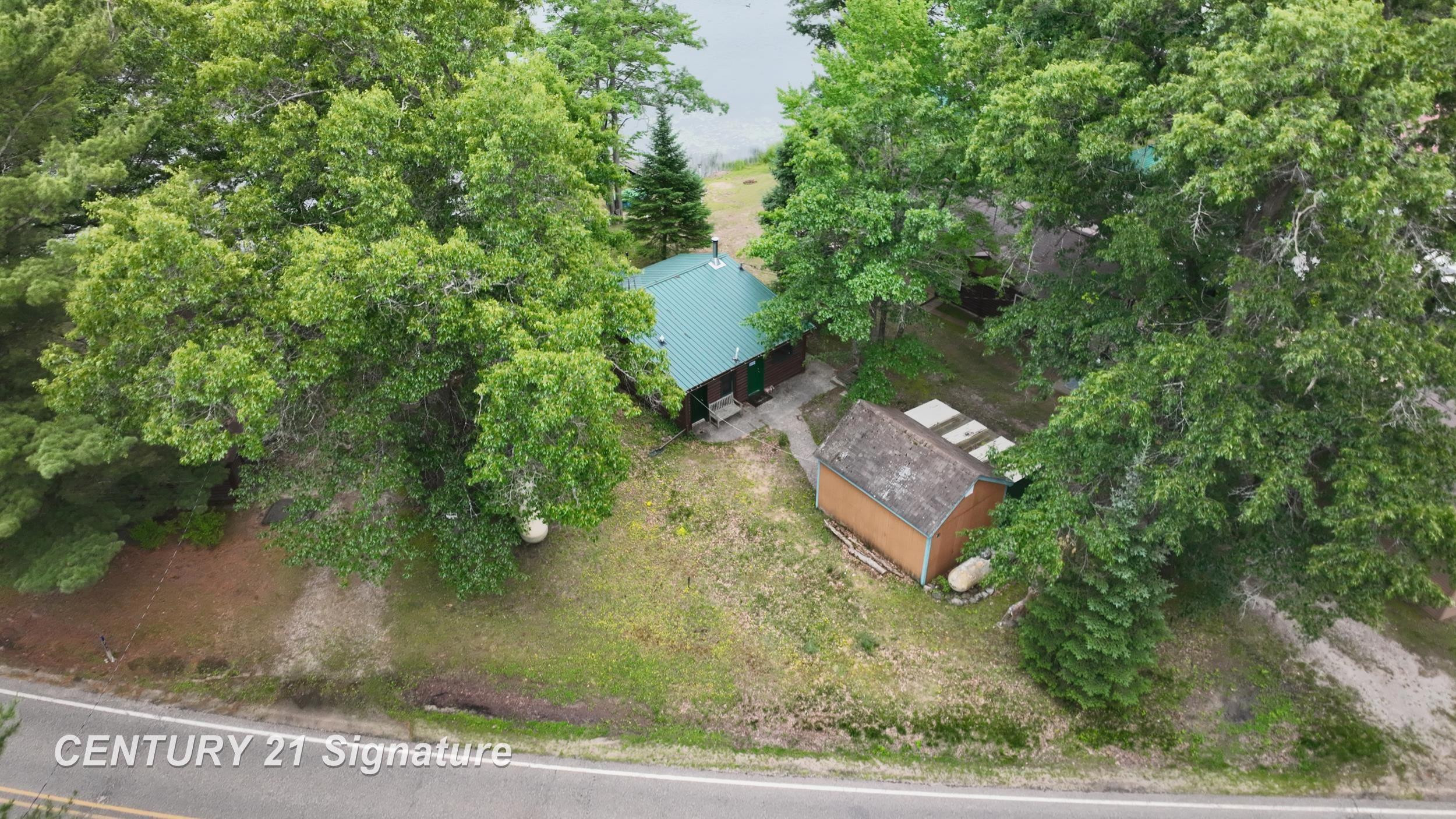 751 E Long Lake Drive, Harrison, MI 48625 — Photo 26
