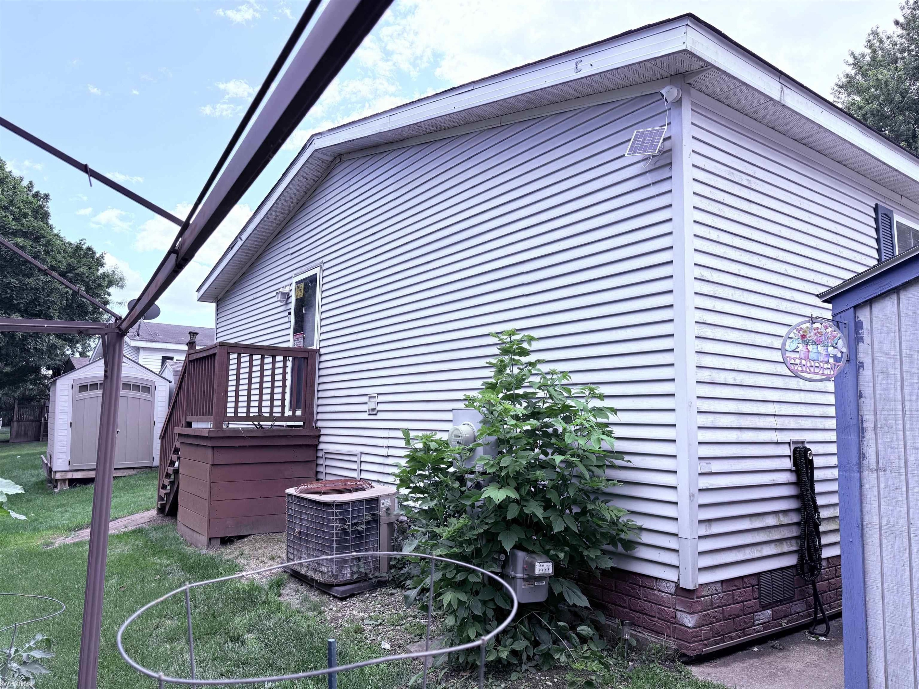 43864 Eureka Road, Clinton Twp, MI 48036 — Photo 20