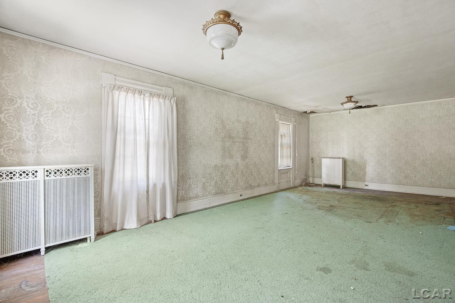 411 S Main Street, Adrian, MI 49221 — Photo 18