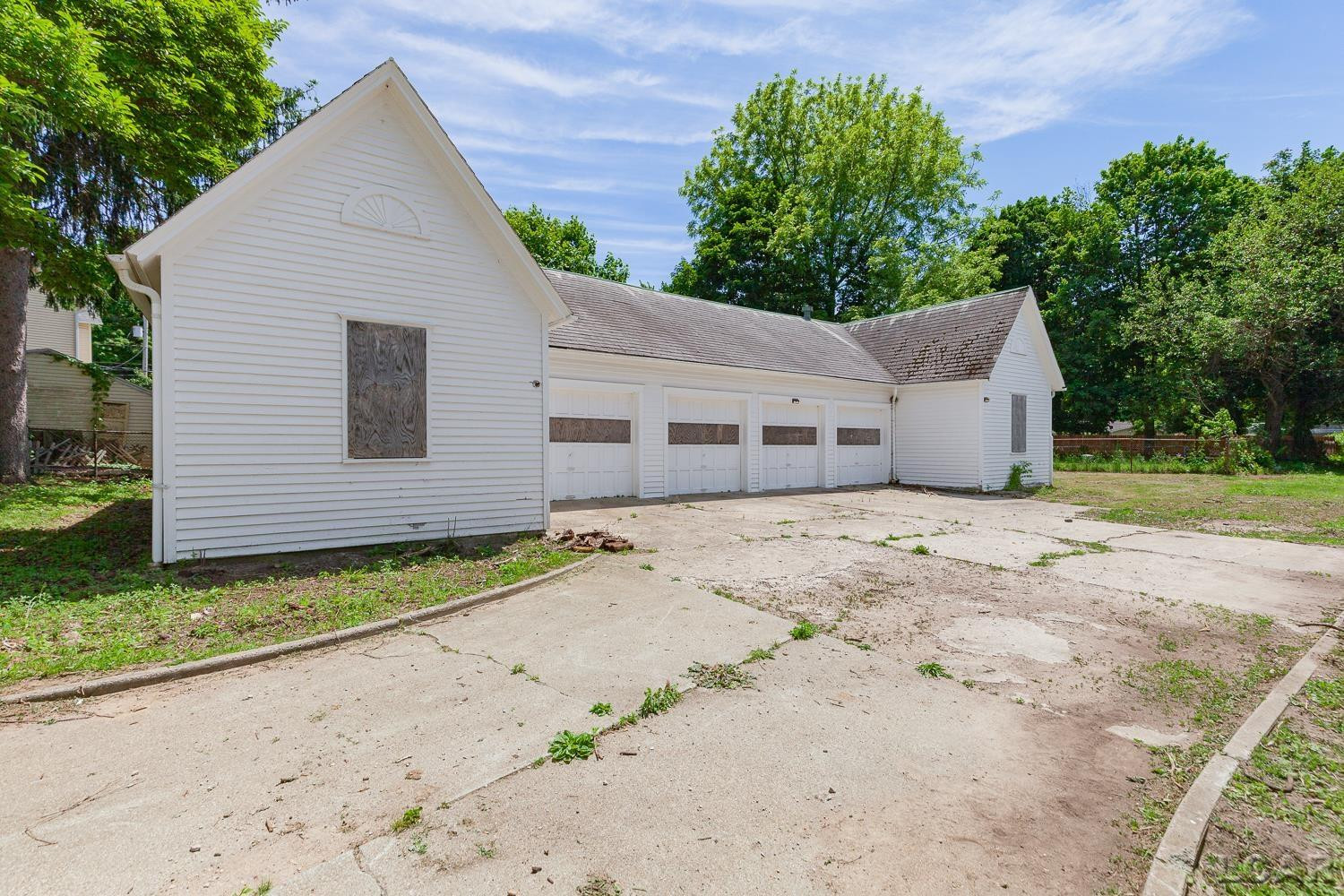 411 S Main Street, Adrian, MI 49221 — Photo 32