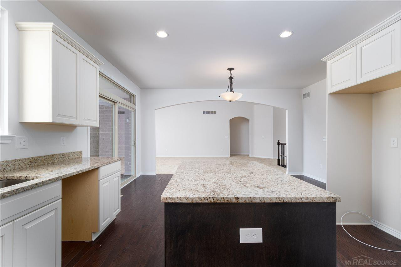 17300 Stallman Drive, Macomb, MI 48042 — Photo 16