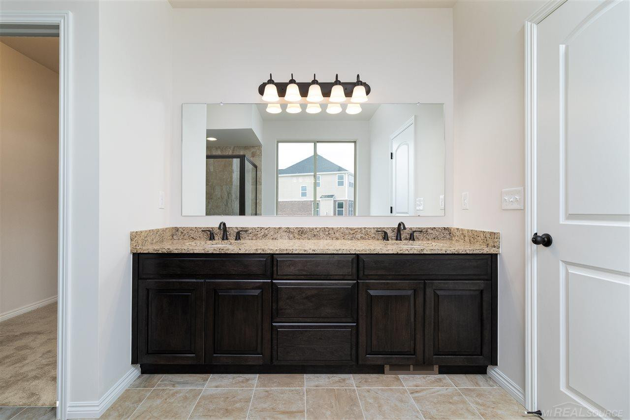 17300 Stallman Drive, Macomb, MI 48042 — Photo 23