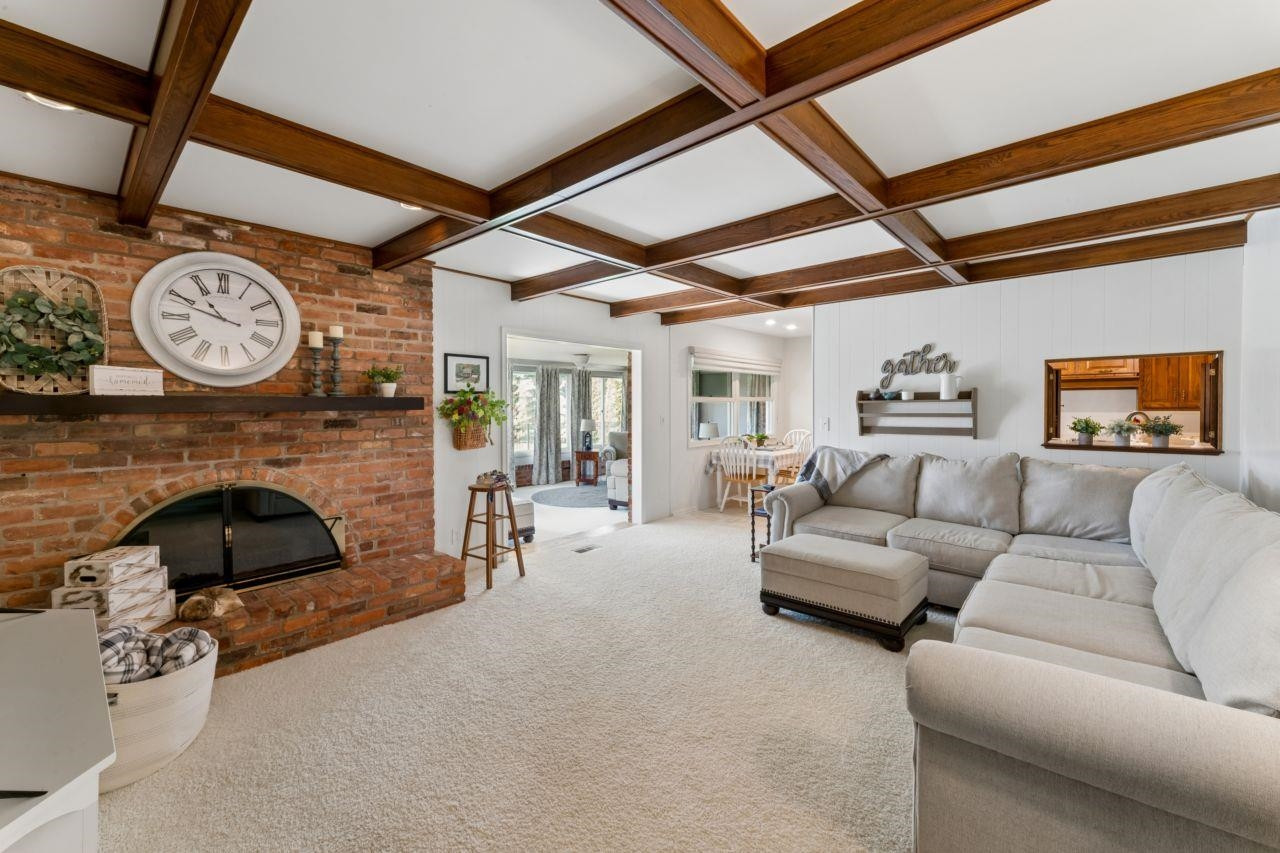 5466 Coral Ridge Drive, Grand Blanc, MI 48439 — Photo 8