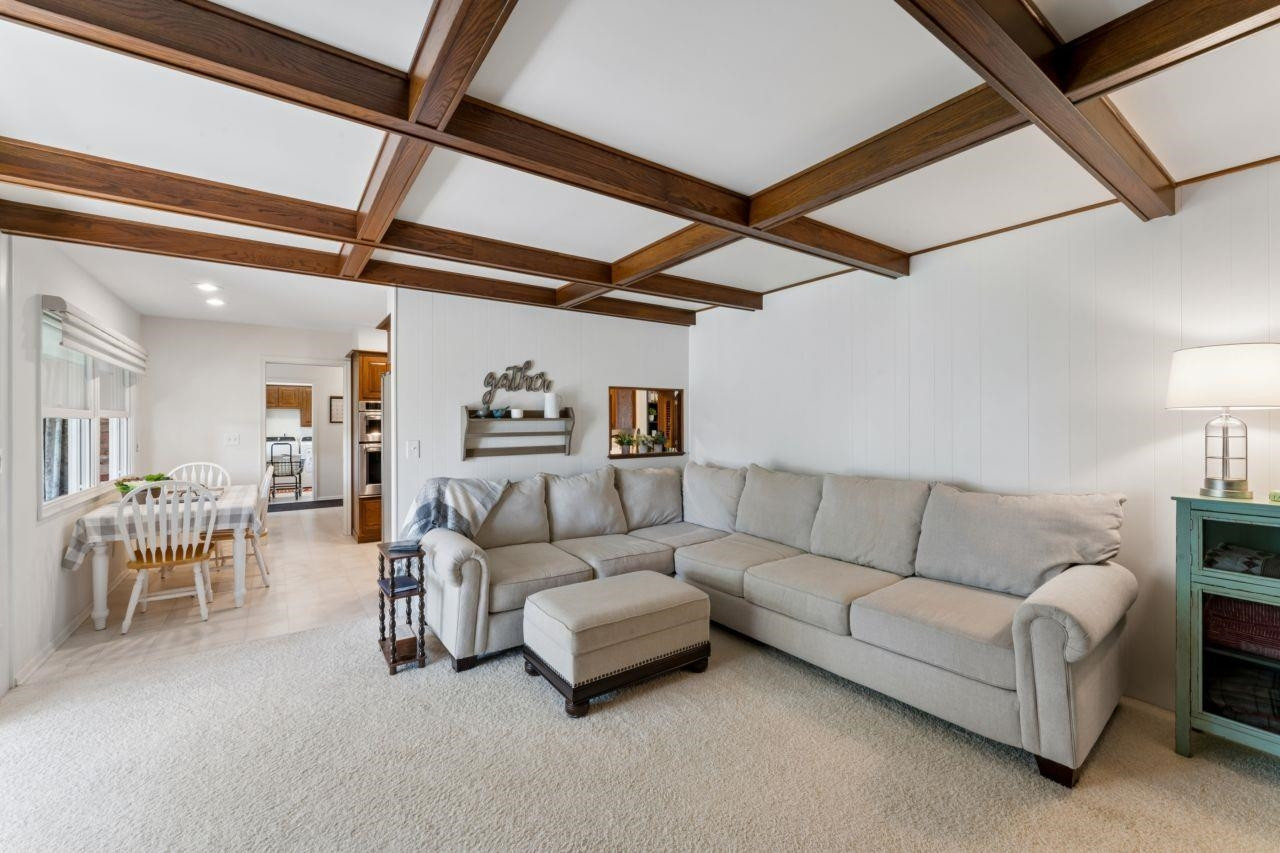 5466 Coral Ridge Drive, Grand Blanc, MI 48439 — Photo 9