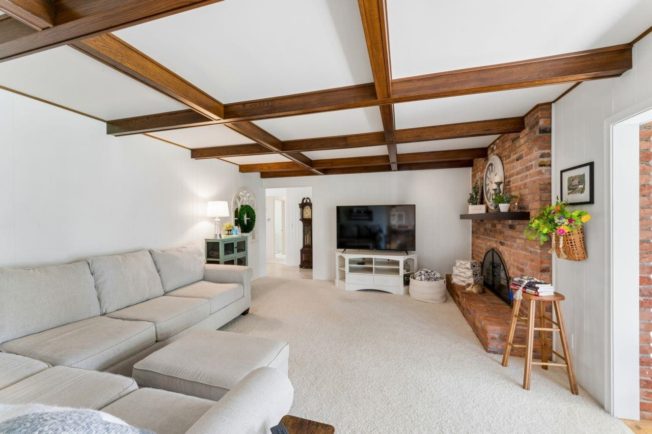 5466 Coral Ridge Drive, Grand Blanc, MI 48439 — Photo 10