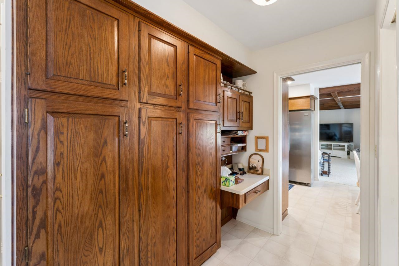 5466 Coral Ridge Drive, Grand Blanc, MI 48439 — Photo 17