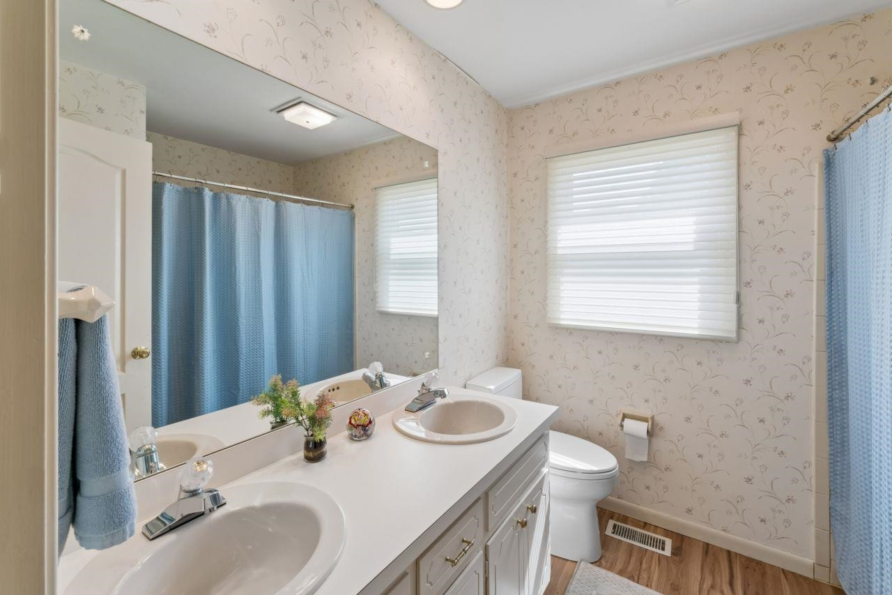 5466 Coral Ridge Drive, Grand Blanc, MI 48439 — Photo 30