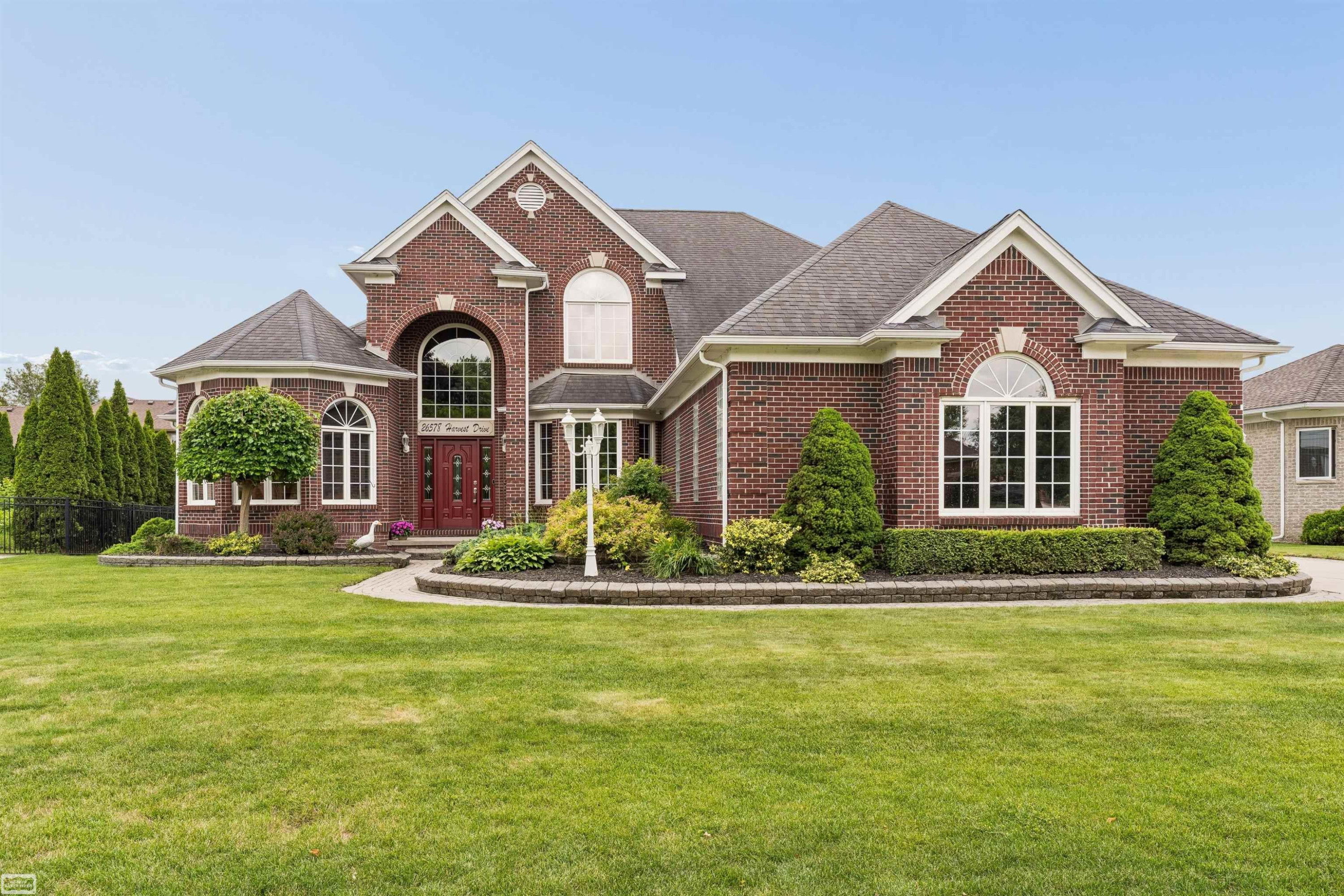 26578 Harvest Dr Drive, Chesterfield, MI