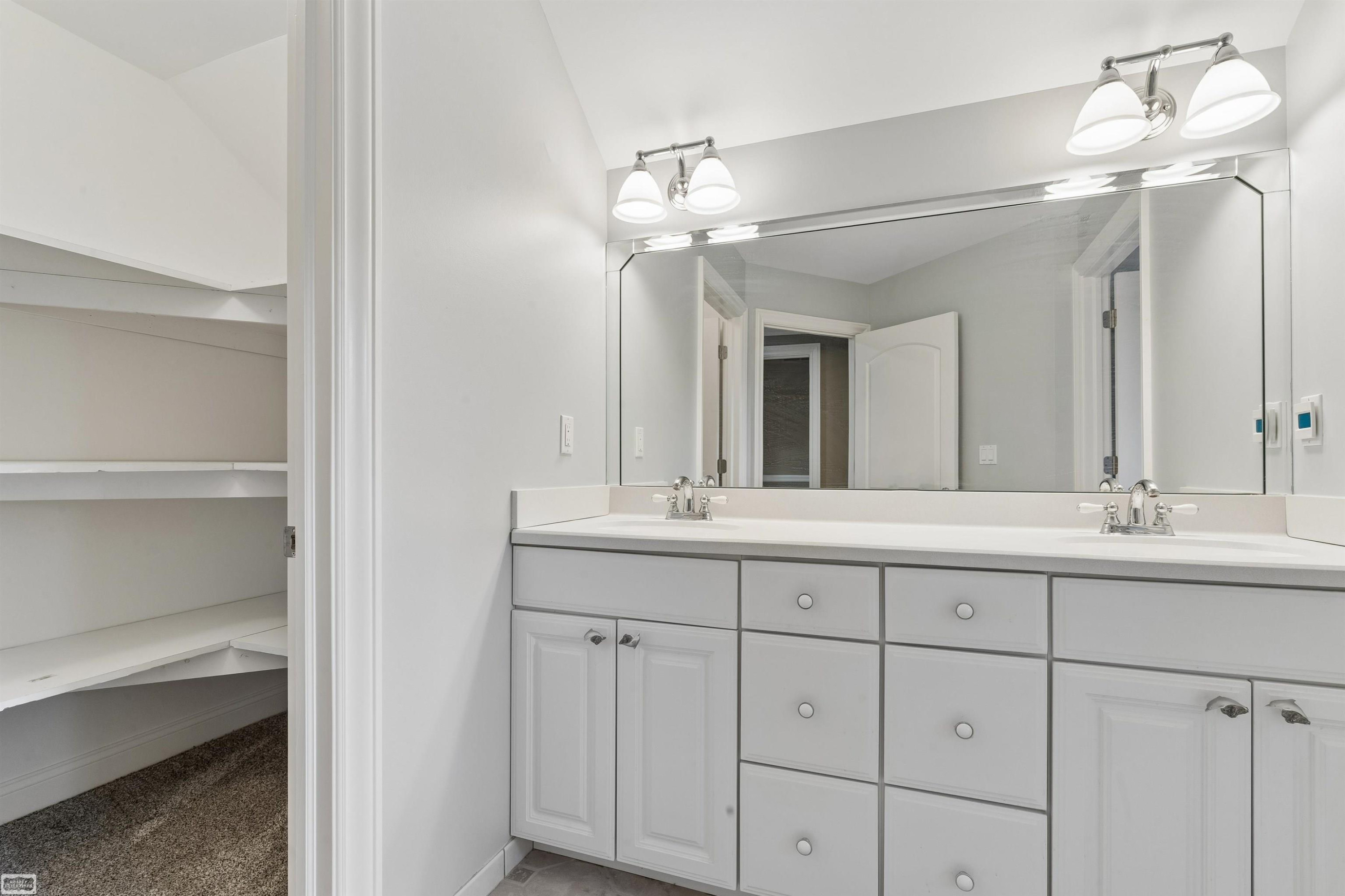 26578 Harvest Dr Drive, Chesterfield, MI — Photo 46