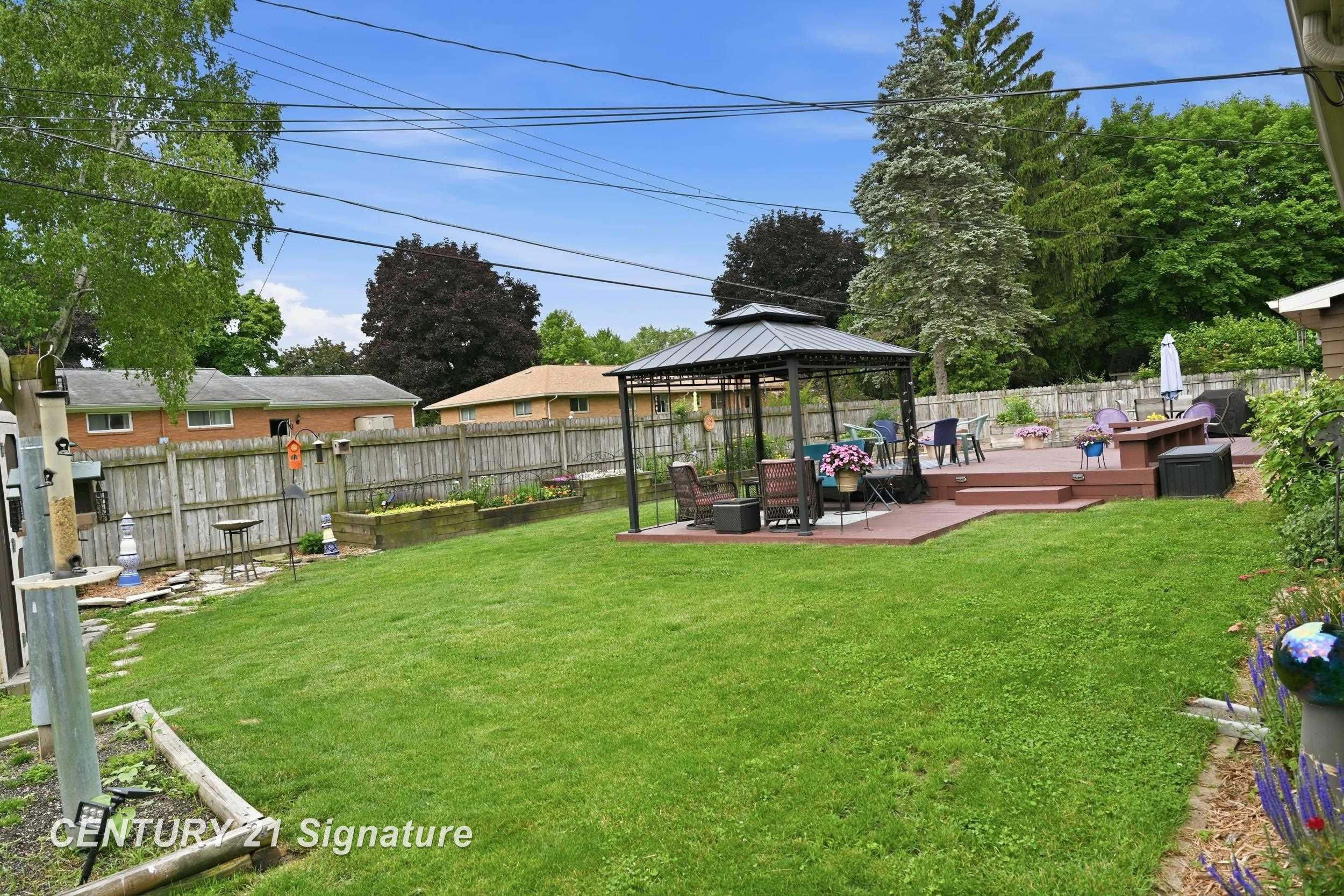 1226 Clearview Drive, Flushing, MI 48433 — Photo 54