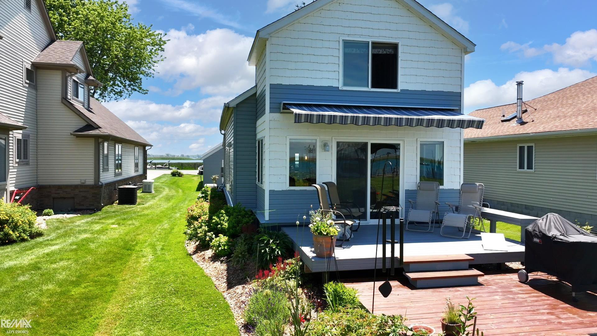8292 Middle Channel Drive, MI 48028 — Photo 42
