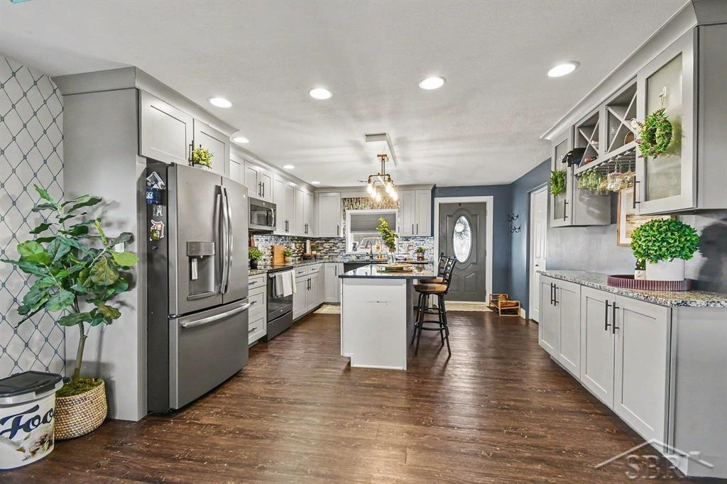 705 Bay Road, Bay City, MI 48706 — Photo 5
