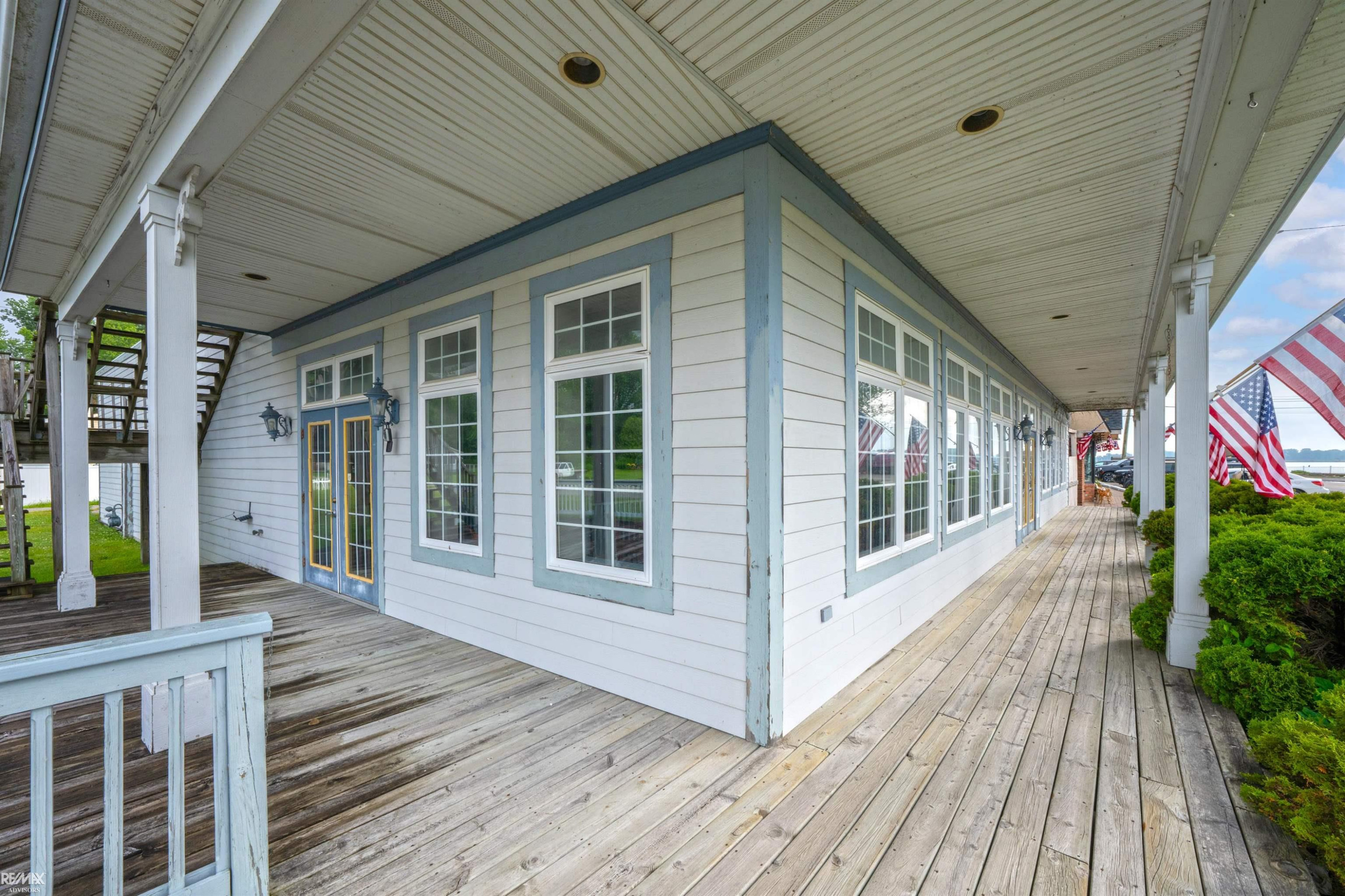 3070/3074 South Channel Drive, MI 48028 — Photo 26