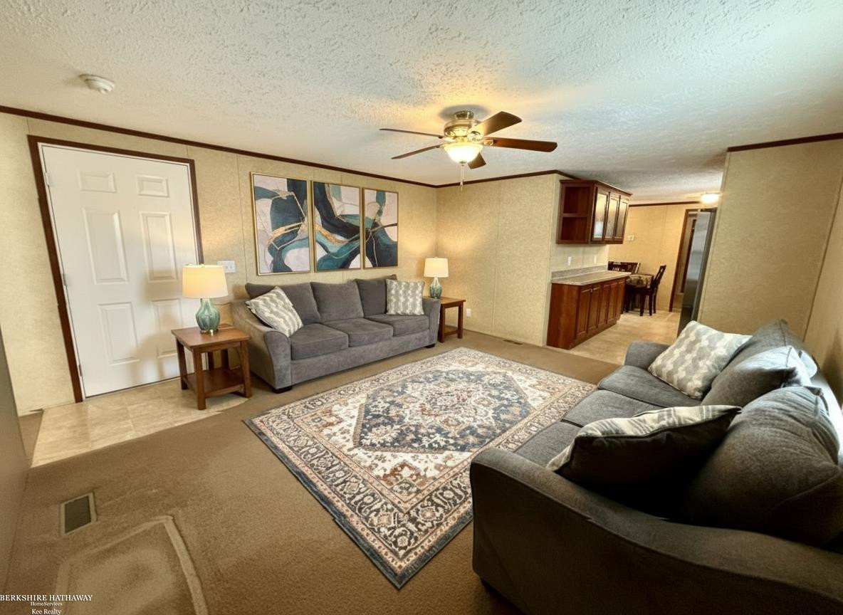 4539 Carlton Road, Sterling Heights, MI 48310 — Photo 3