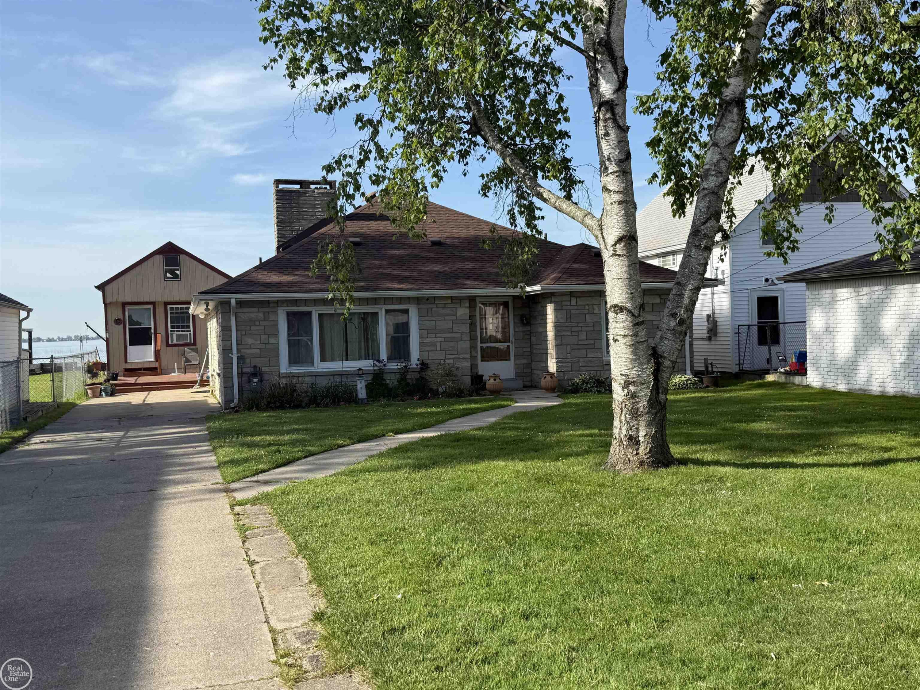 8473 Dixie Highway, MI — Photo 3