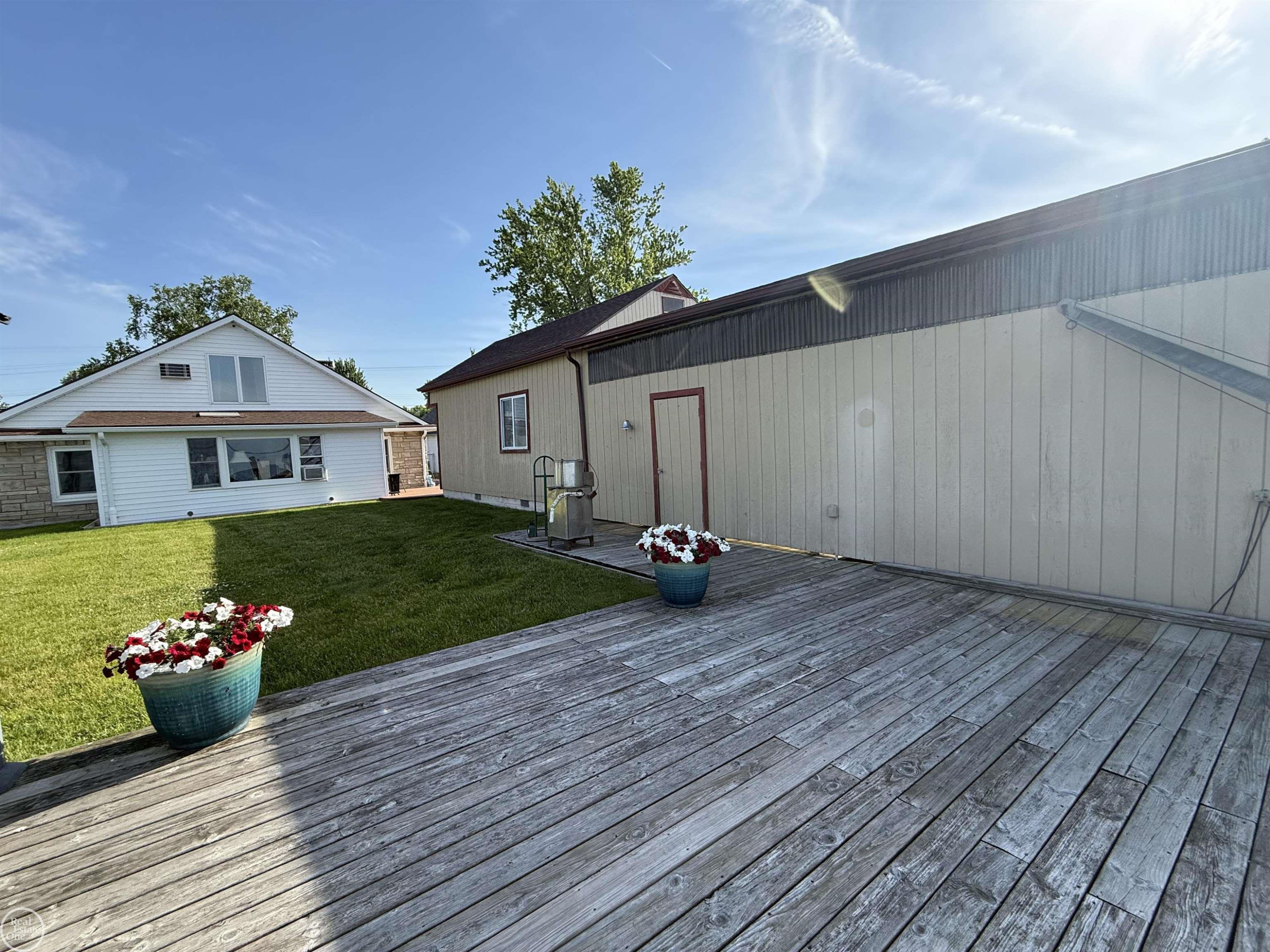 8473 Dixie Highway, MI — Photo 10