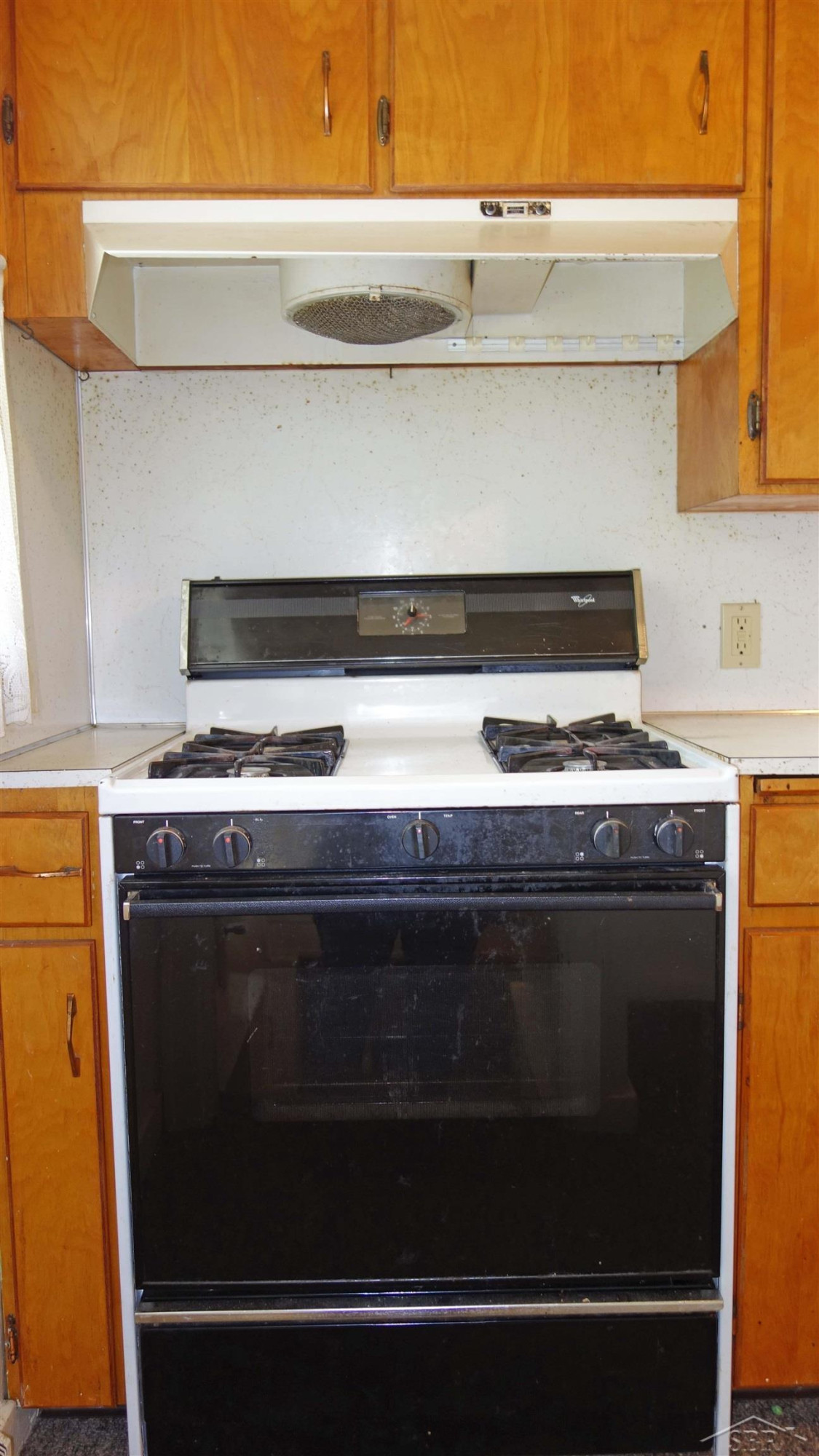 326 S Clark Street, Chesaning, MI 48616 — Photo 10