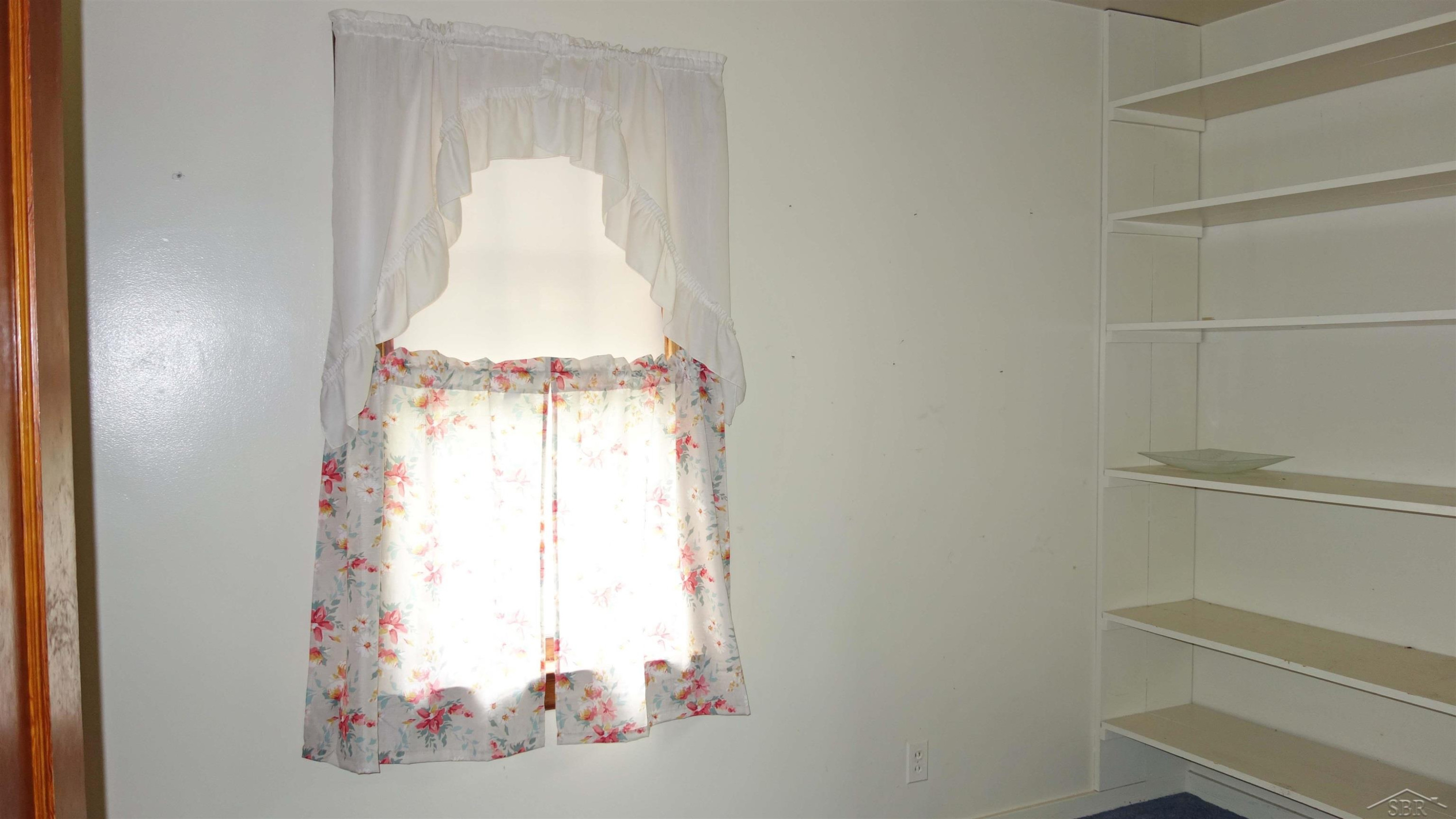 326 S Clark Street, Chesaning, MI 48616 — Photo 16