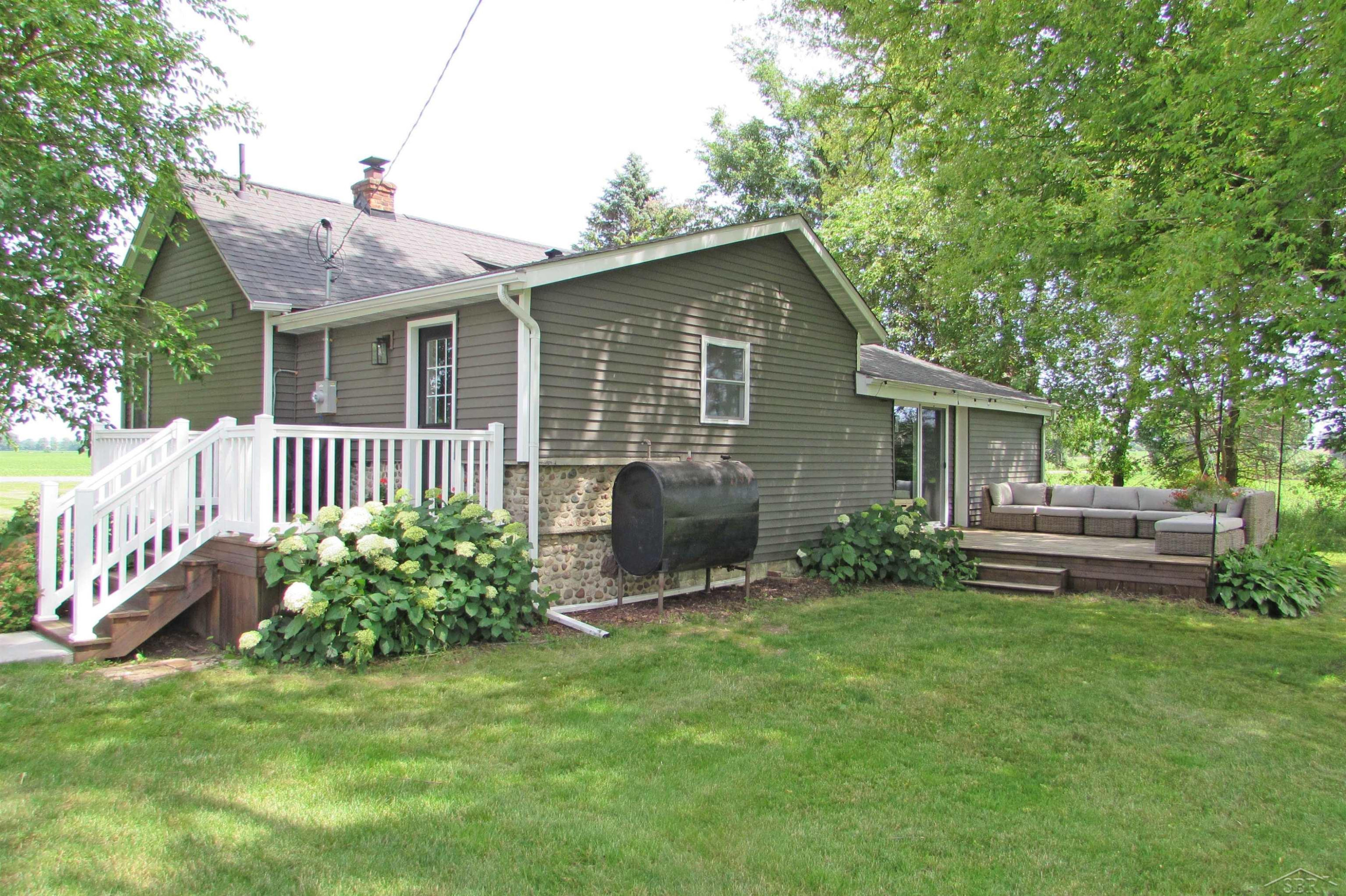 834 S Dietz Road, Webberville, MI 48892 — Photo 6