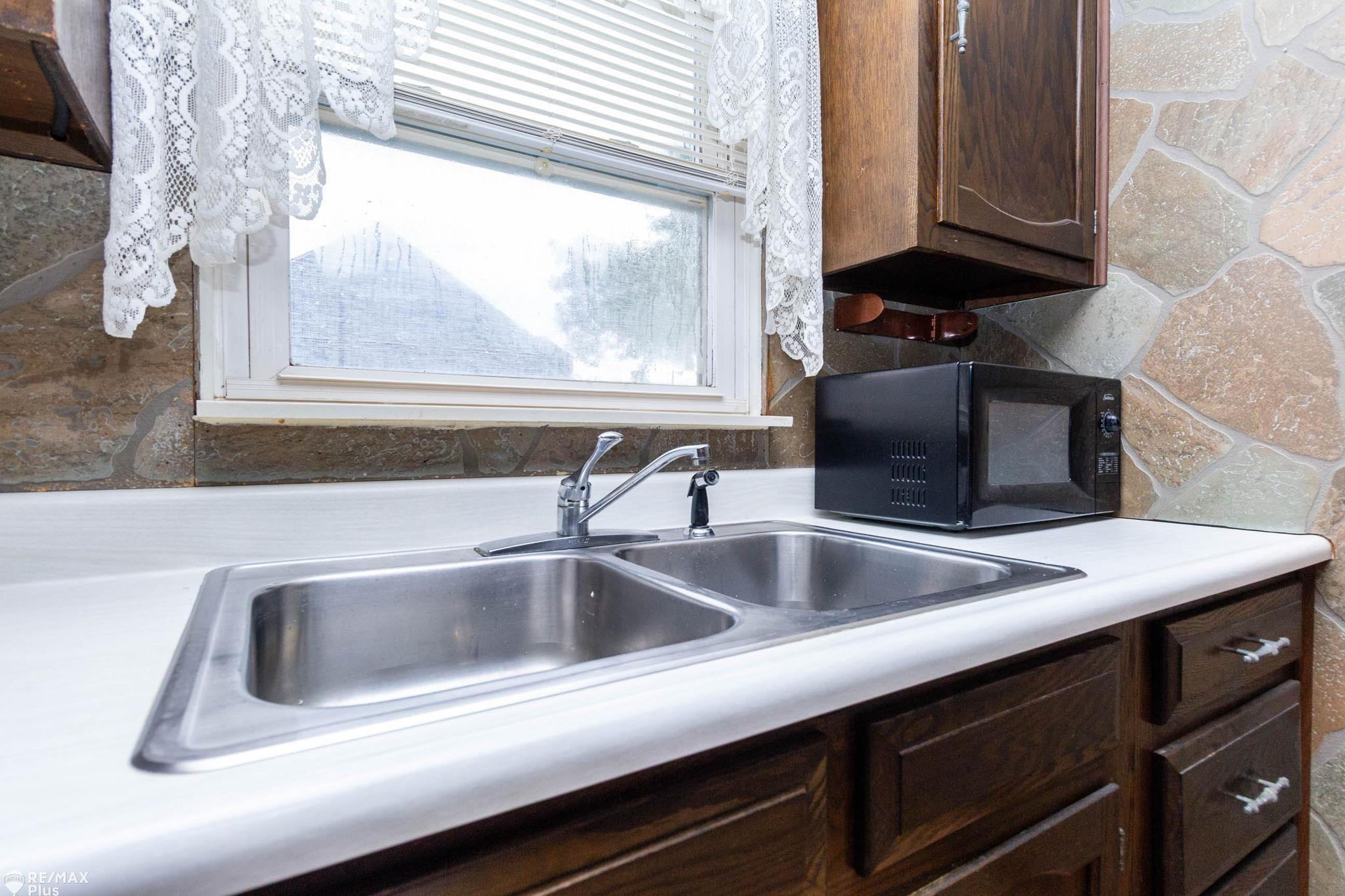 3350 N Belsay Road, Flint, MI 48506 — Photo 13