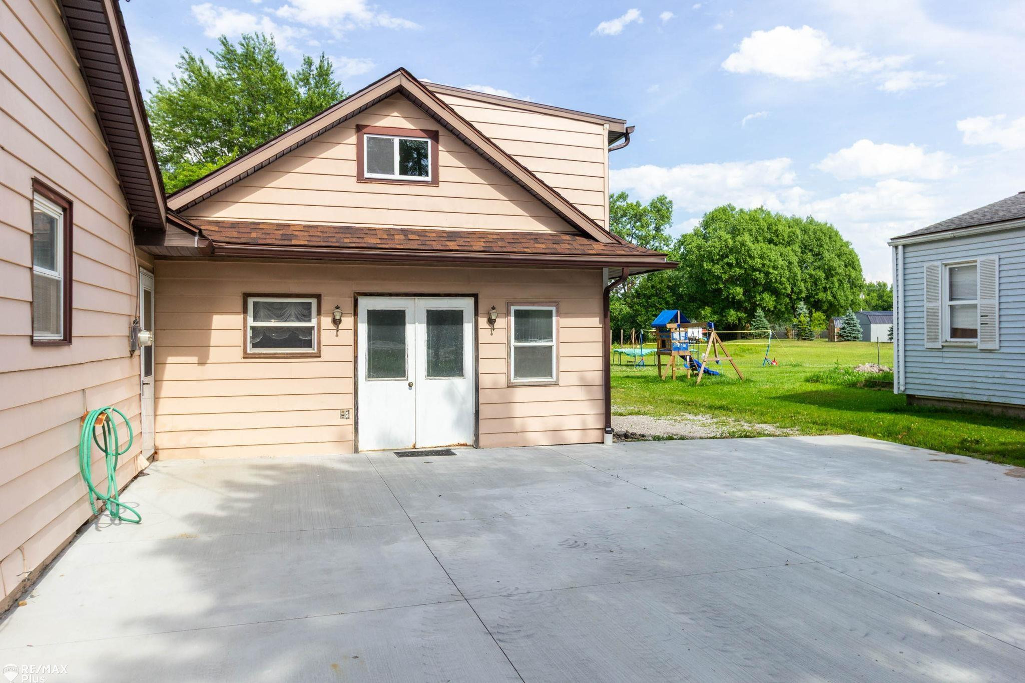 3350 N Belsay Road, Flint, MI 48506 — Photo 35