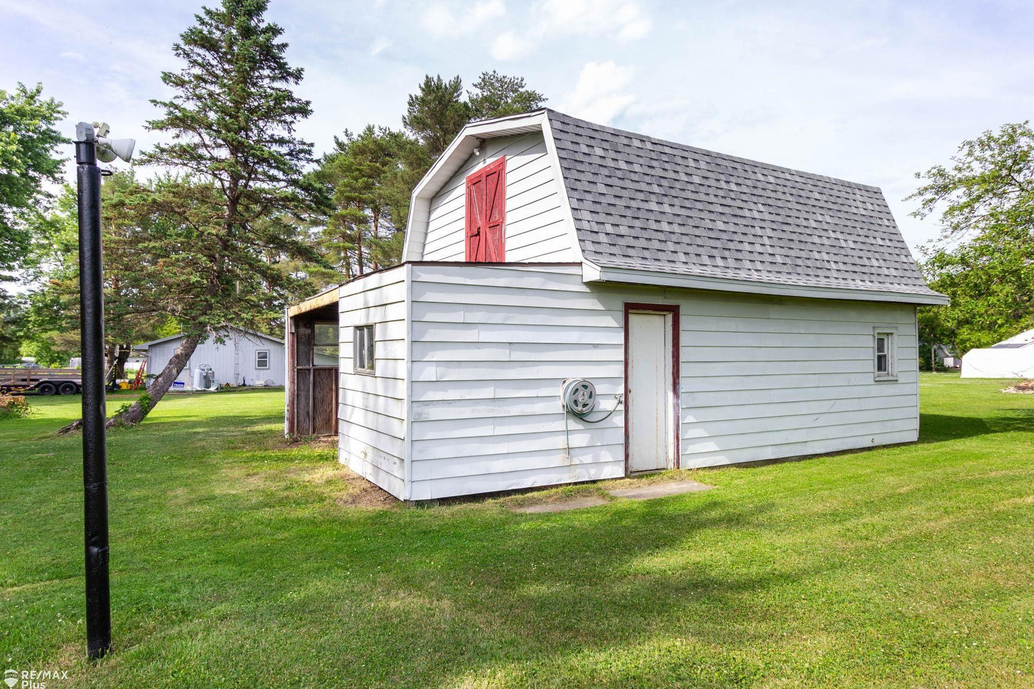 3350 N Belsay Road, Flint, MI 48506 — Photo 38