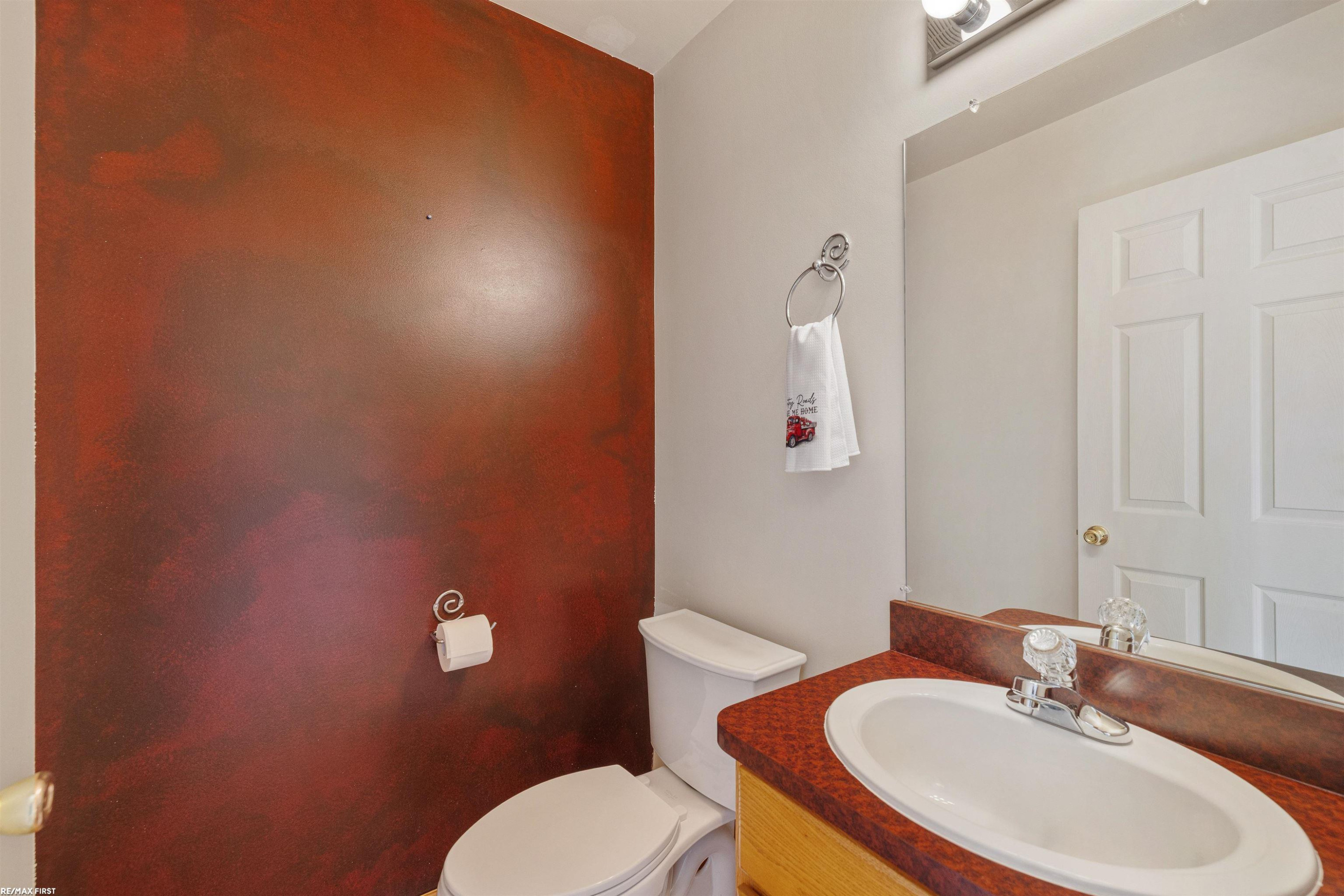 52282 Birch Court, MI 48047 — Photo 17