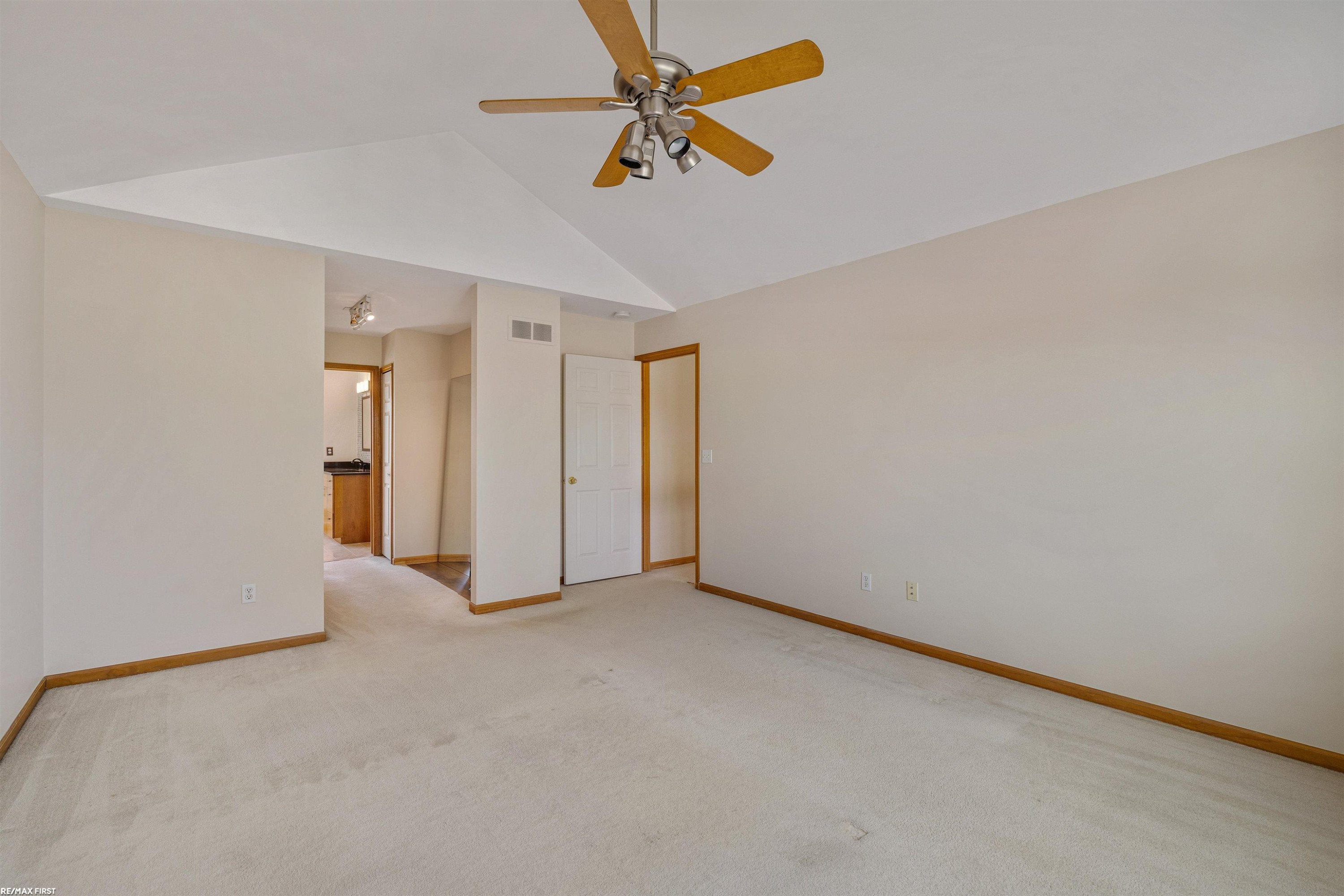 52282 Birch Court, MI 48047 — Photo 26