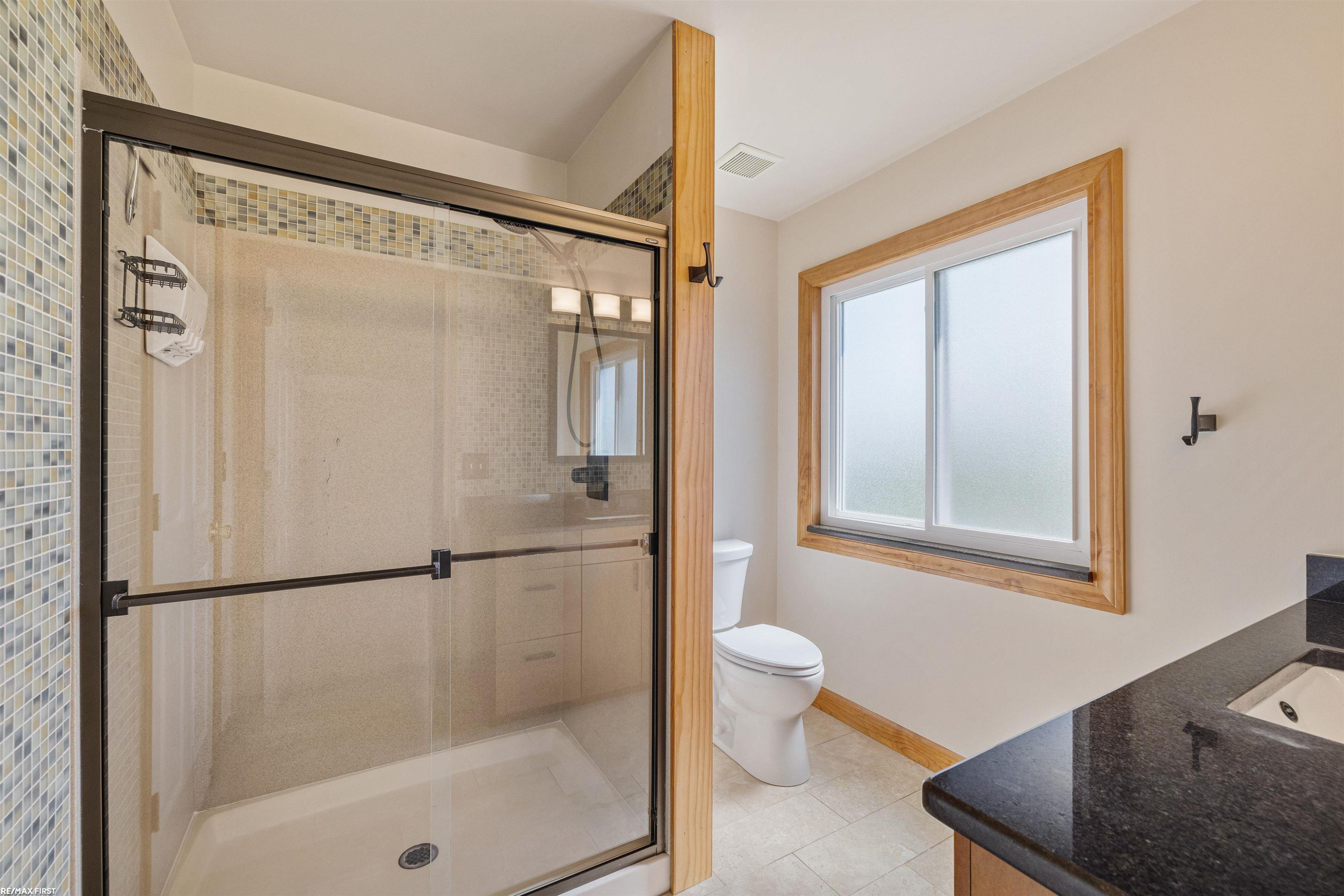 52282 Birch Court, MI 48047 — Photo 28