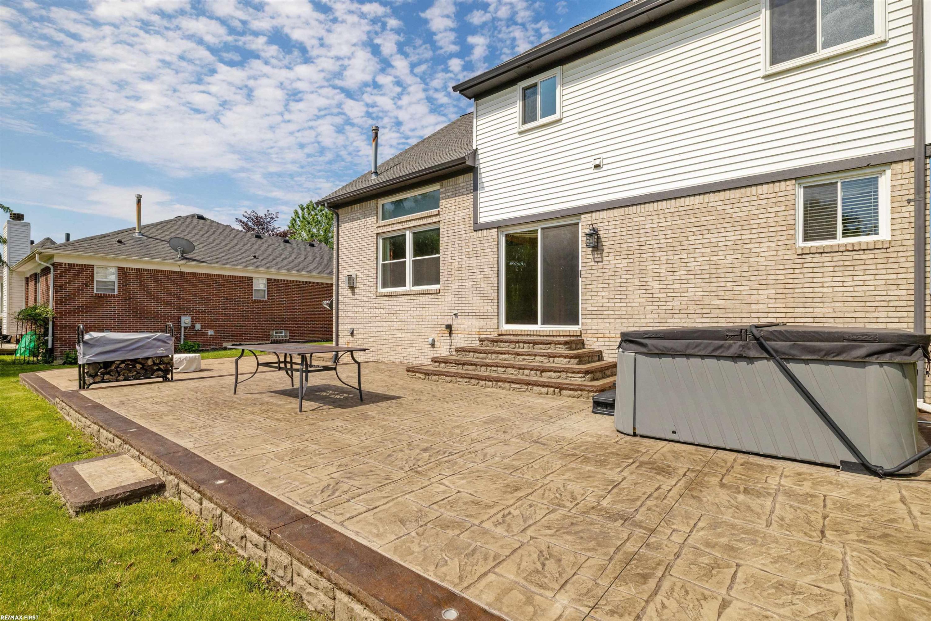 52282 Birch Court, MI 48047 — Photo 42