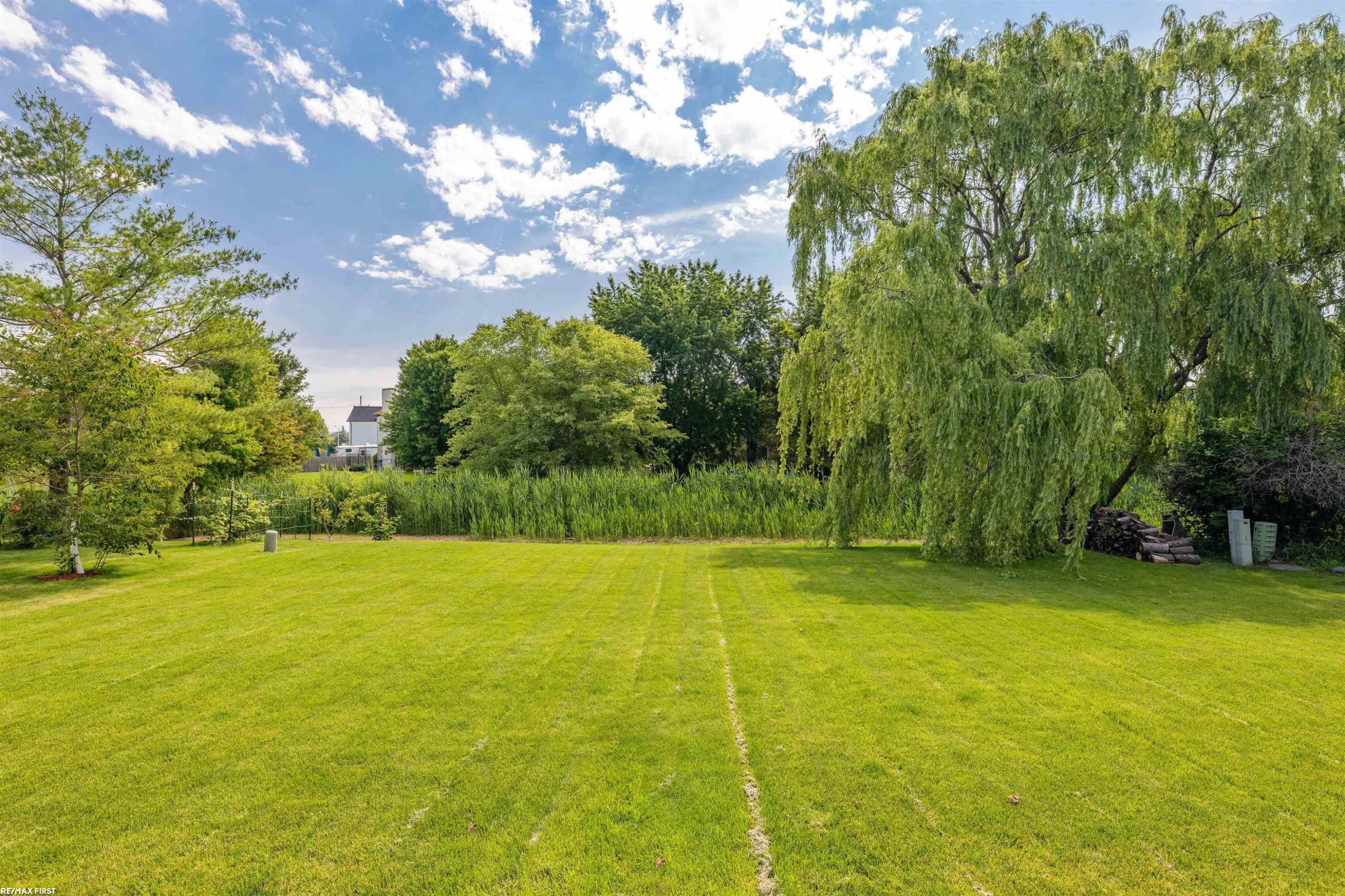 52282 Birch Court, MI 48047 — Photo 46