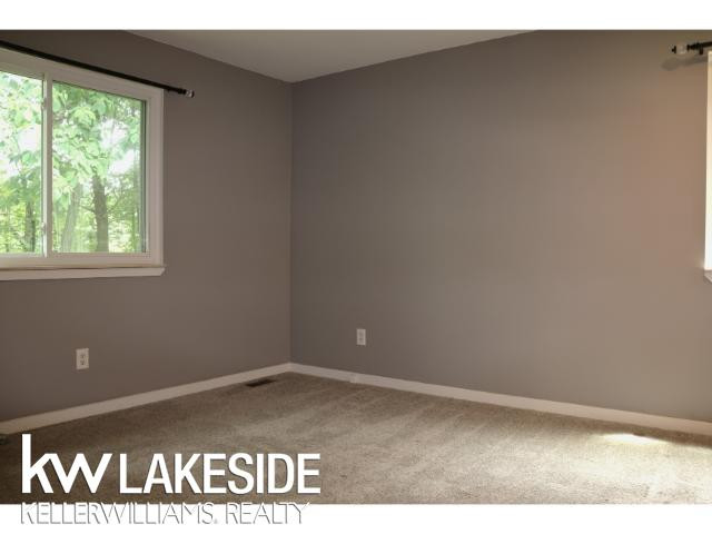 5096 Mohawk Avenue, Clarkston, MI 48348 — Photo 19