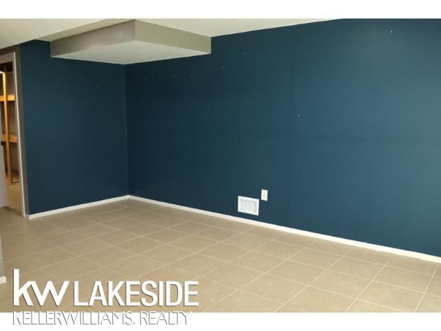 5096 Mohawk Avenue, Clarkston, MI 48348 — Photo 36