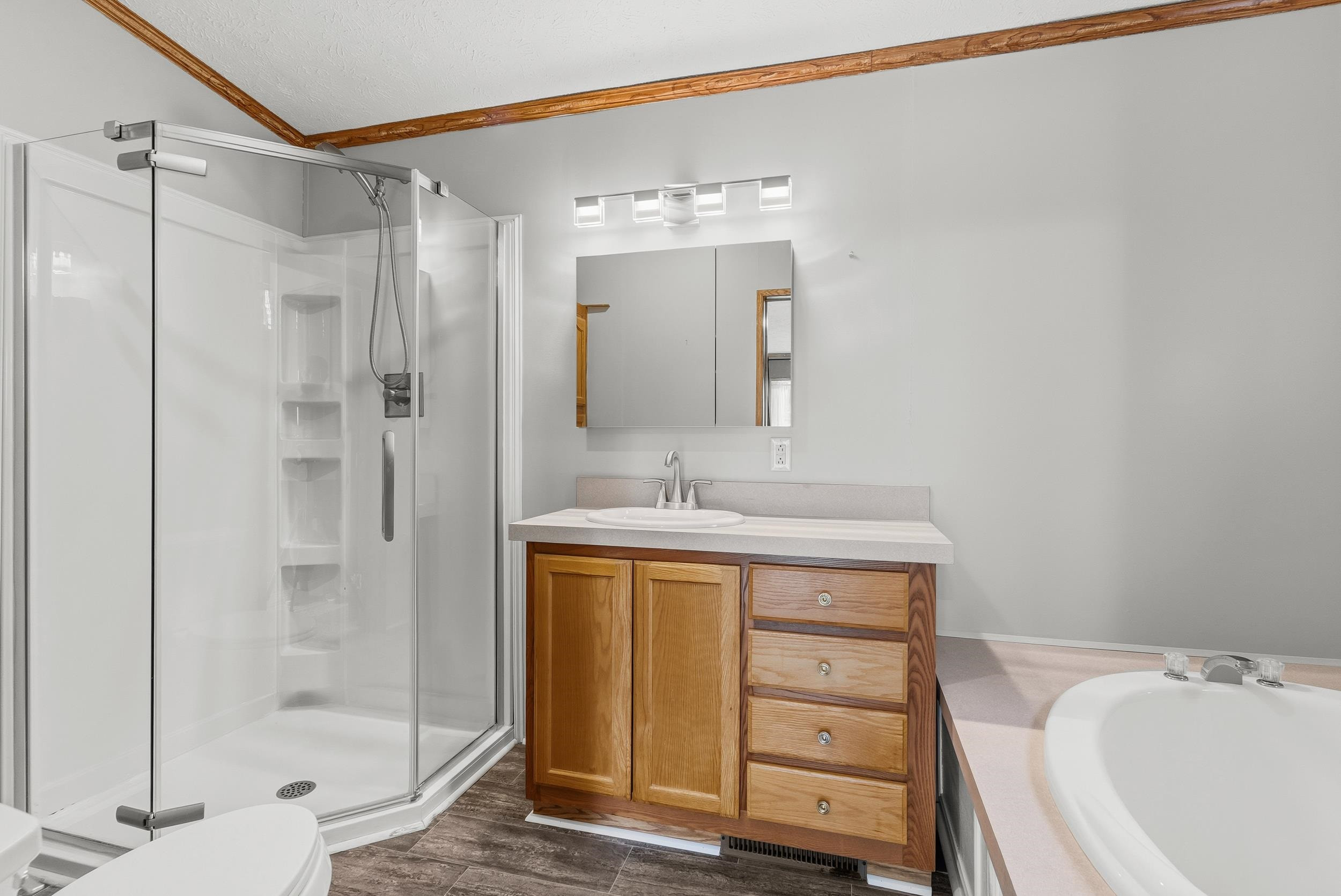 880 N East Street, Fenton, MI 48430 — Photo 20