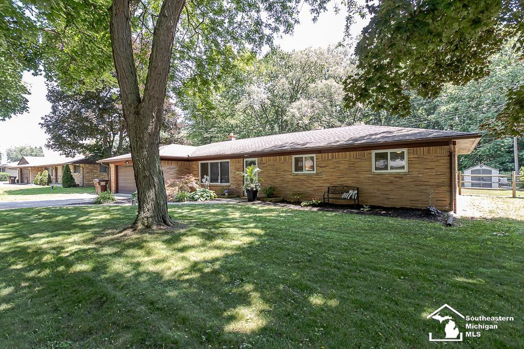 9804 Pamela Street, Temperance, MI 48182 — front exterior