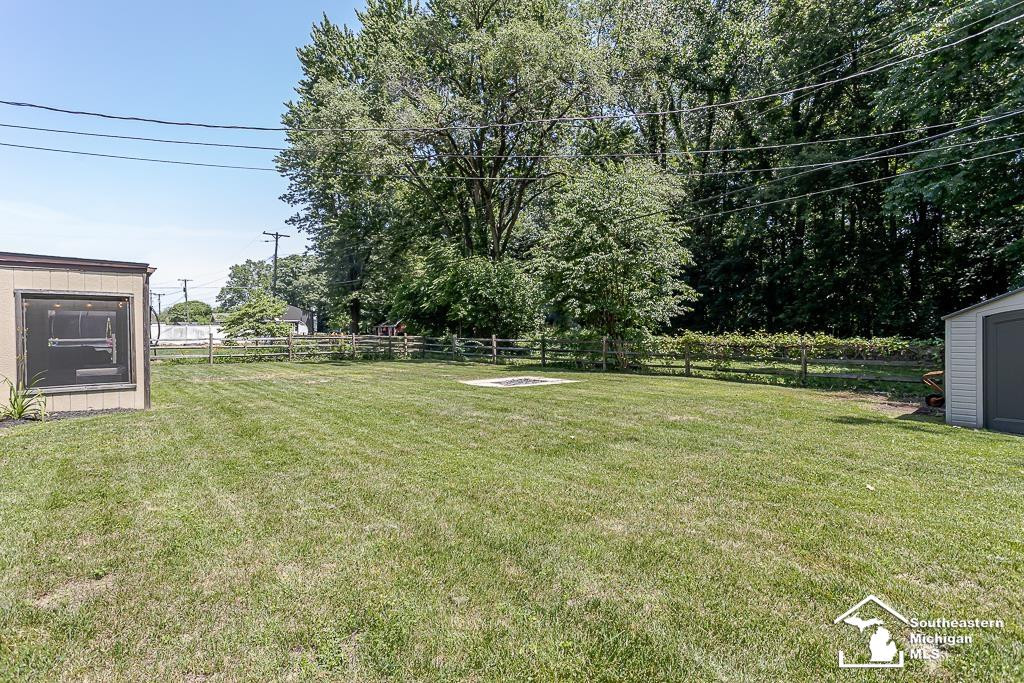 9804 Pamela Street, Temperance, MI 48182 — Photo 9