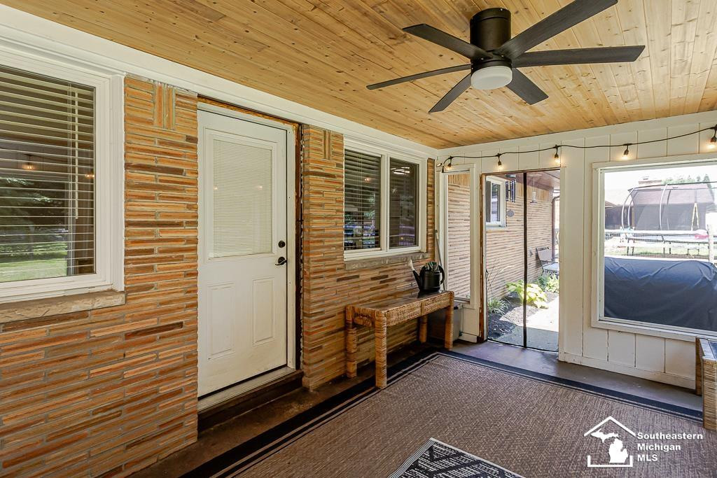 9804 Pamela Street, Temperance, MI 48182 — Photo 43