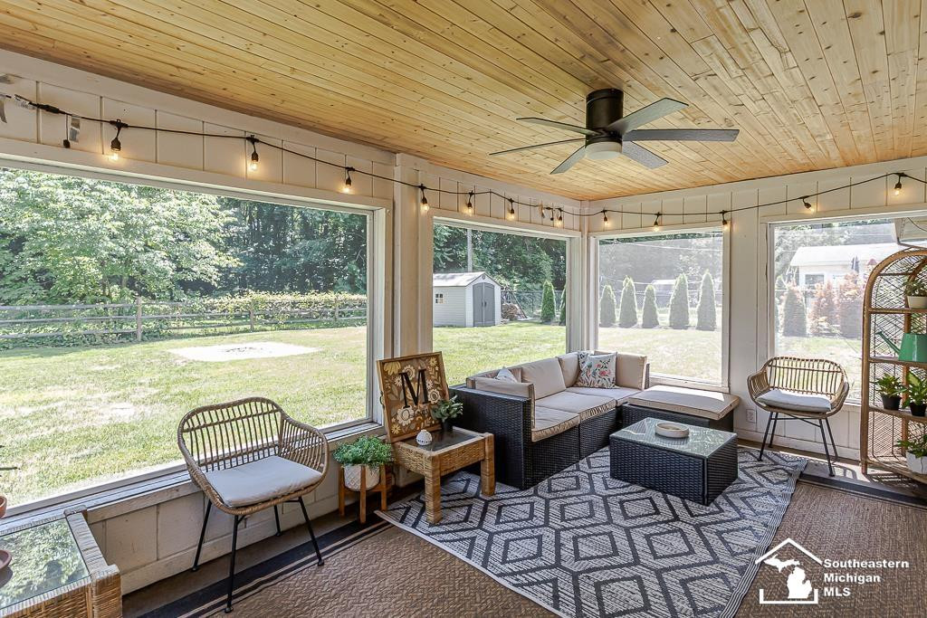 9804 Pamela Street, Temperance, MI 48182 — Photo 45